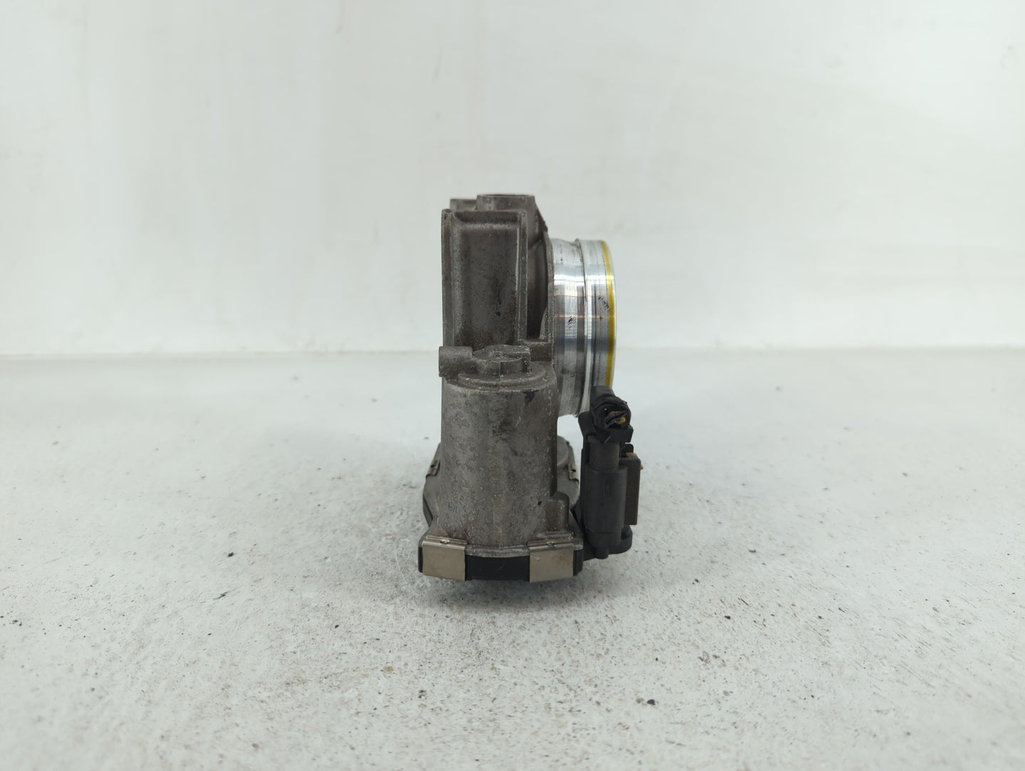 2014-2019 Cadillac Cts Throttle Body P/N:12669071DA 12670837AA, 12681472AA Fits Fits 2013 2014 2015 2016 2017 2018 2019 2020