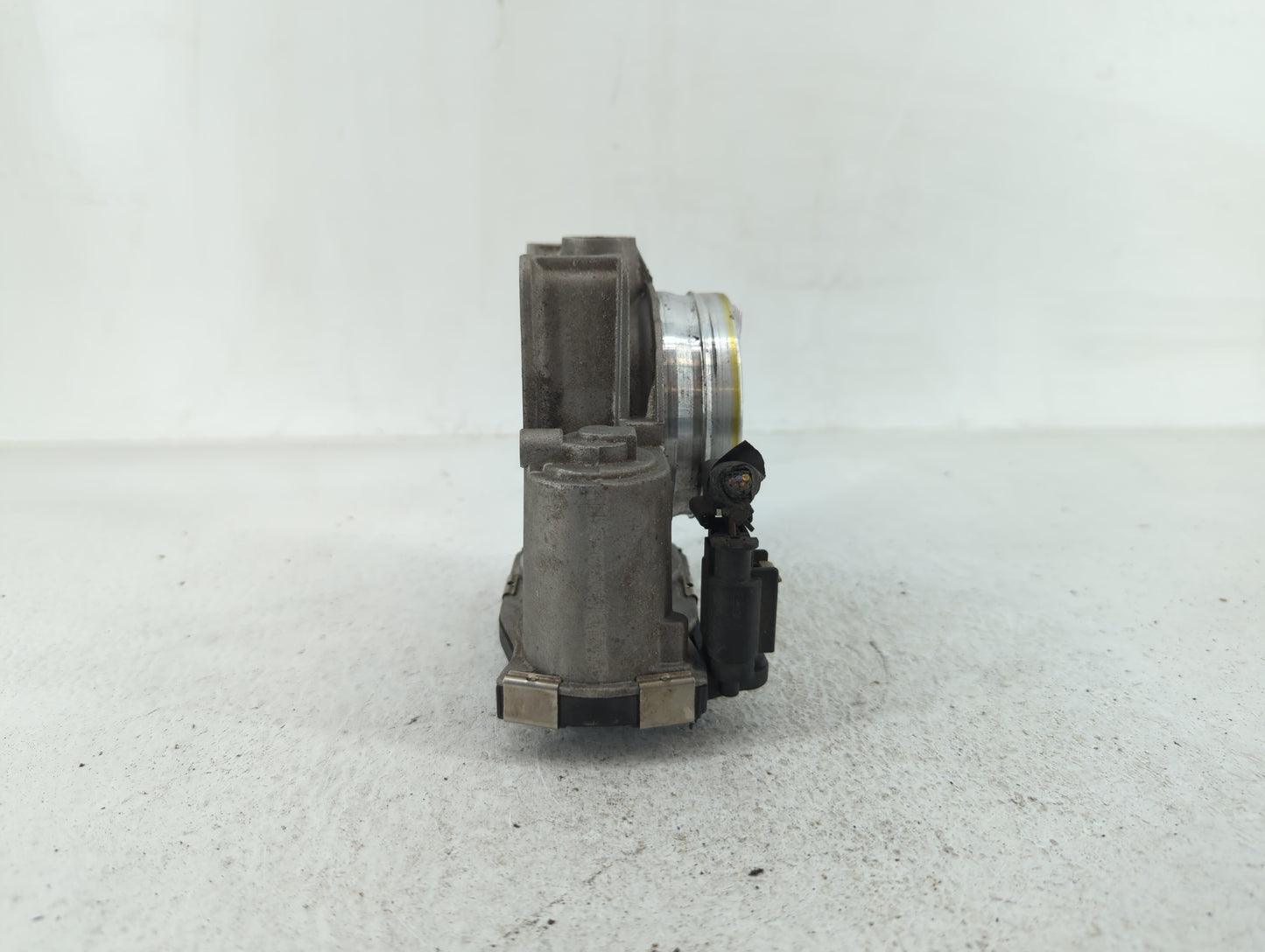 2014-2019 Cadillac Cts Throttle Body P/N:12669071DA 12670837AA, 12681472AA Fits Fits 2013 2014 2015 2016 2017 2018 2019 2020