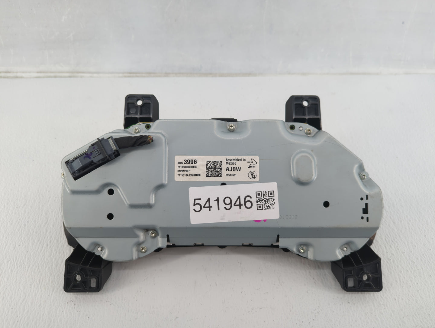 2016 Cadillac Cts Instrument Cluster Speedometer Gauges P/N:84053996 Fits OEM Used Auto Parts - Oemusedautoparts1.com