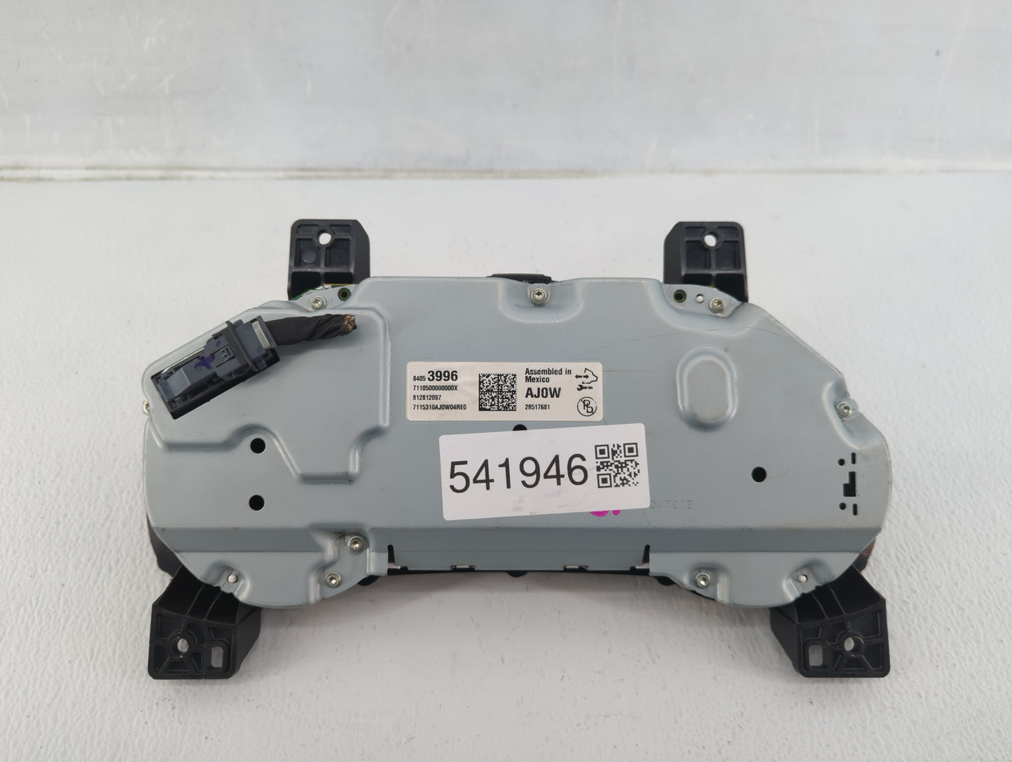 2016 Cadillac Cts Instrument Cluster Speedometer Gauges P/N:84053996 Fits OEM Used Auto Parts - Oemusedautoparts1.com