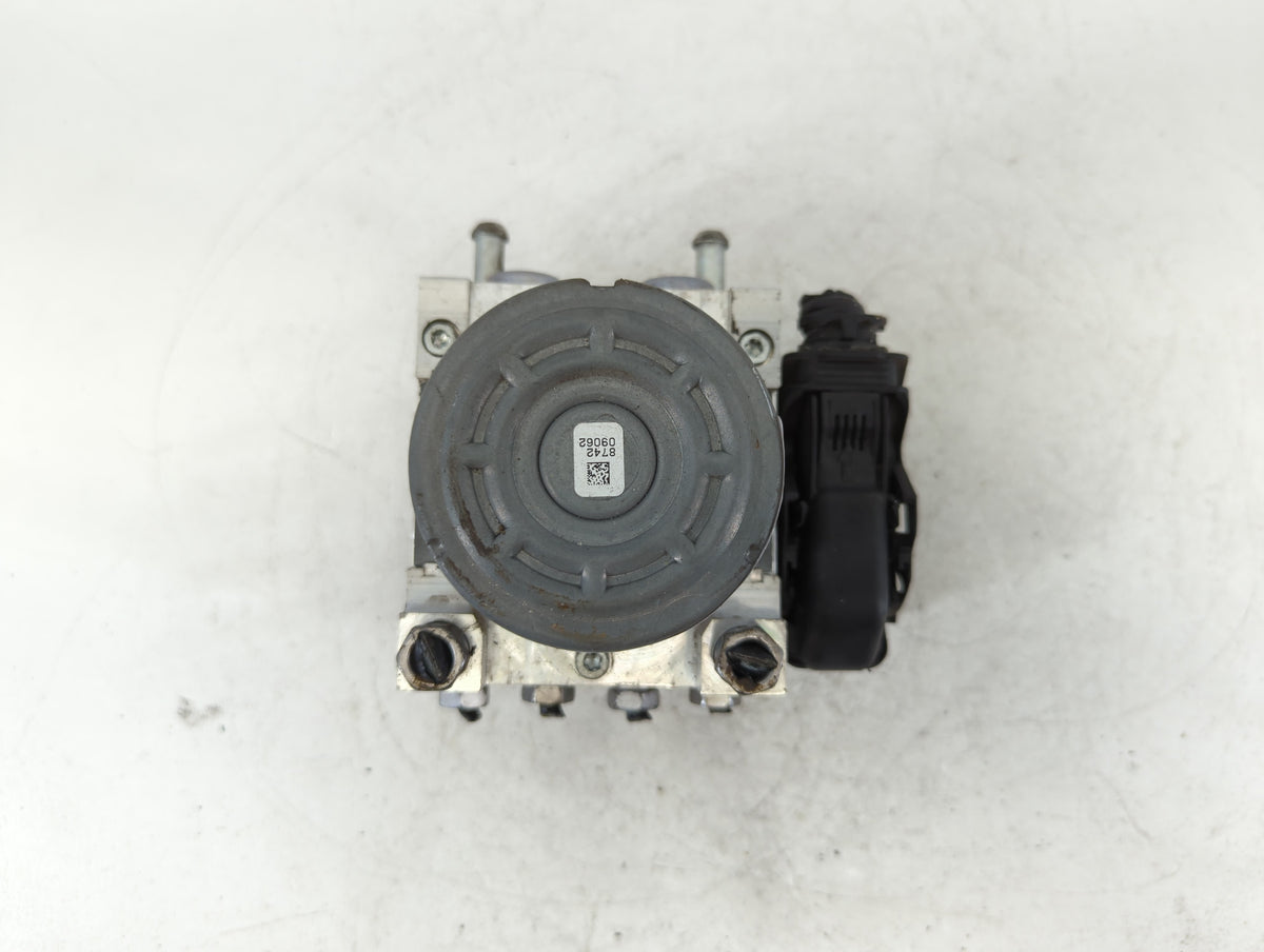 2014-2016 Cadillac Cts Anti-Lock Brake ABS Pump Module Actuator OEM P/N:23366343 Fits Fits 2014 2015 2016 OEM Used Auto Part