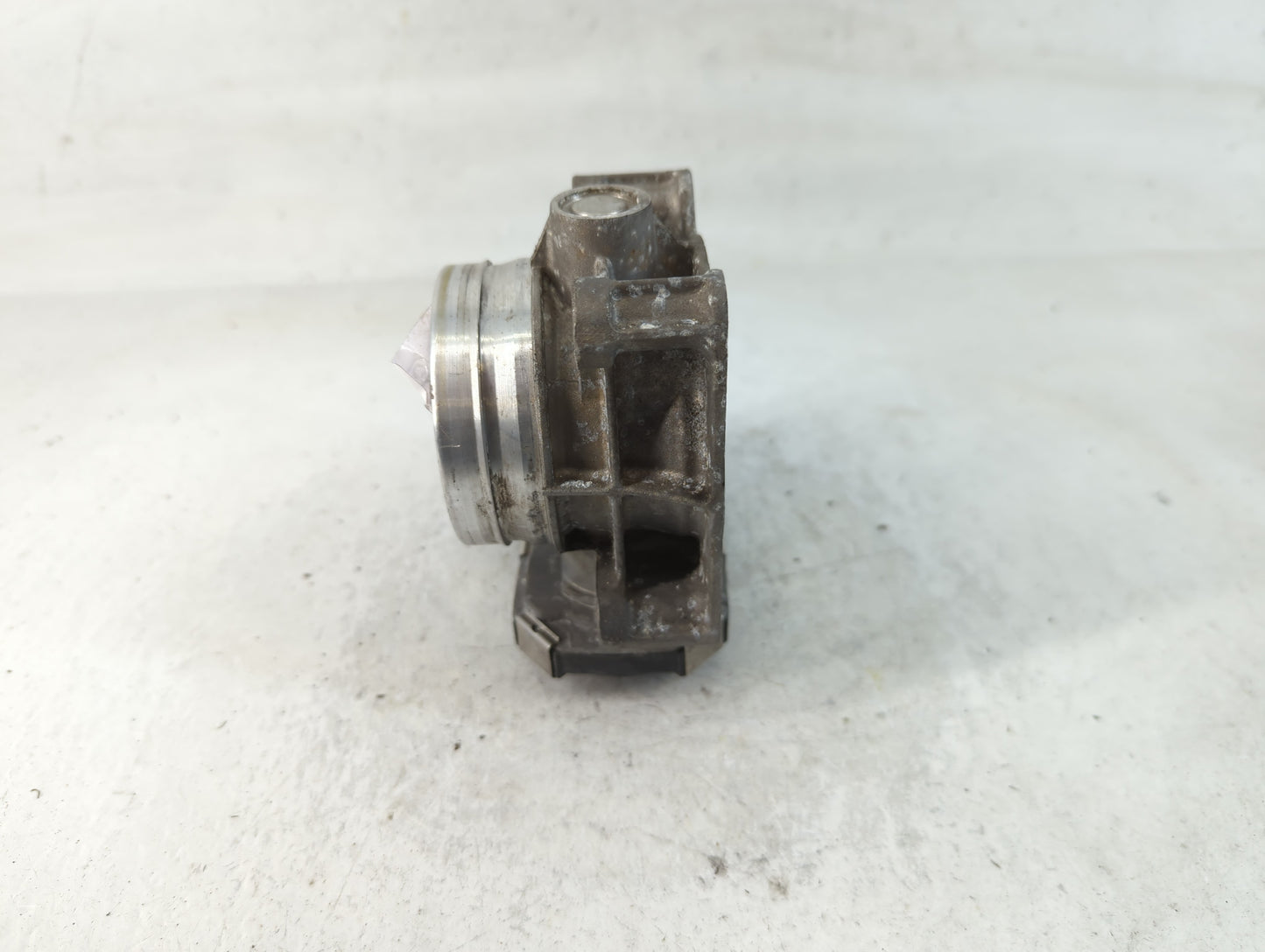 2014-2019 Cadillac Cts Throttle Body P/N:12627067DA Fits Fits 2013 2014 2015 2016 2017 2018 2019 2020 2021 OEM Used Auto Par