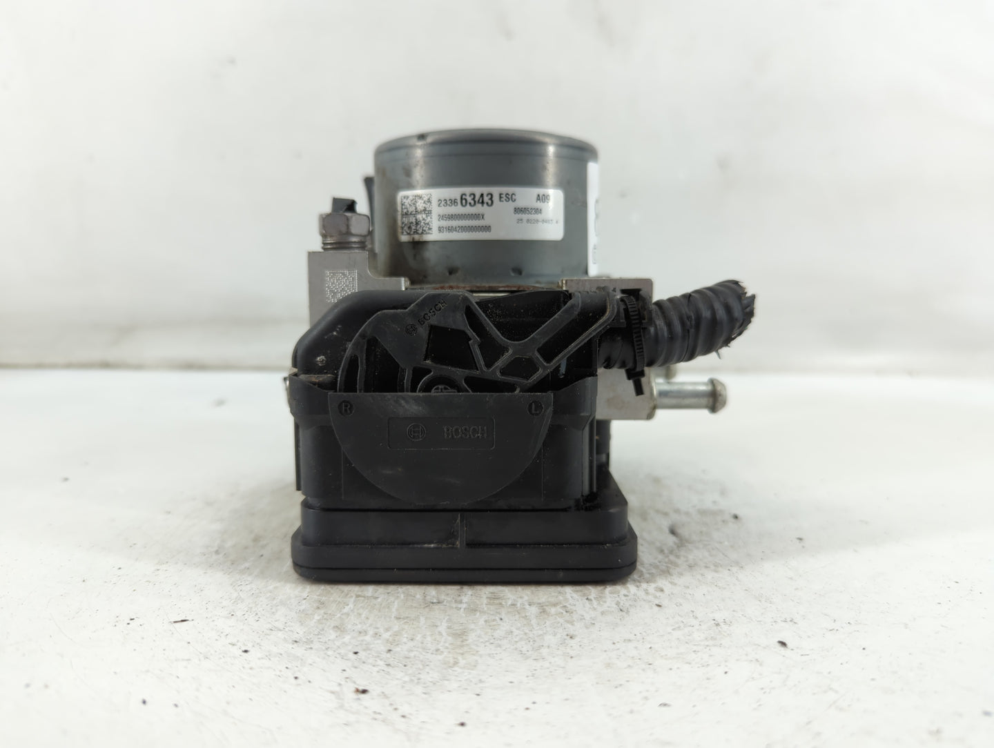 2014-2016 Cadillac Cts ABS Pump Control Module Replacement P/N:23366343 Fits Fits 2014 2015 2016 OEM Used Auto Parts - Oemus