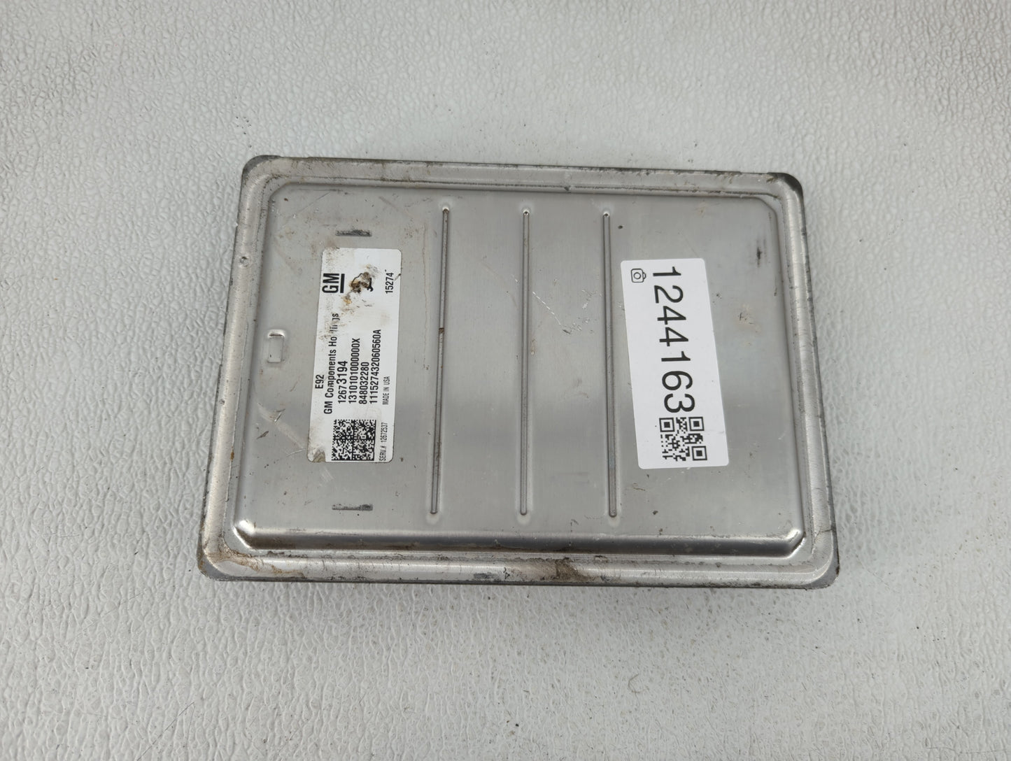2015-2016 Cadillac Escalade PCM Engine Control Computer ECU ECM PCU OEM P/N:12673194 Fits Fits 2014 2015 2016 OEM Used Auto 