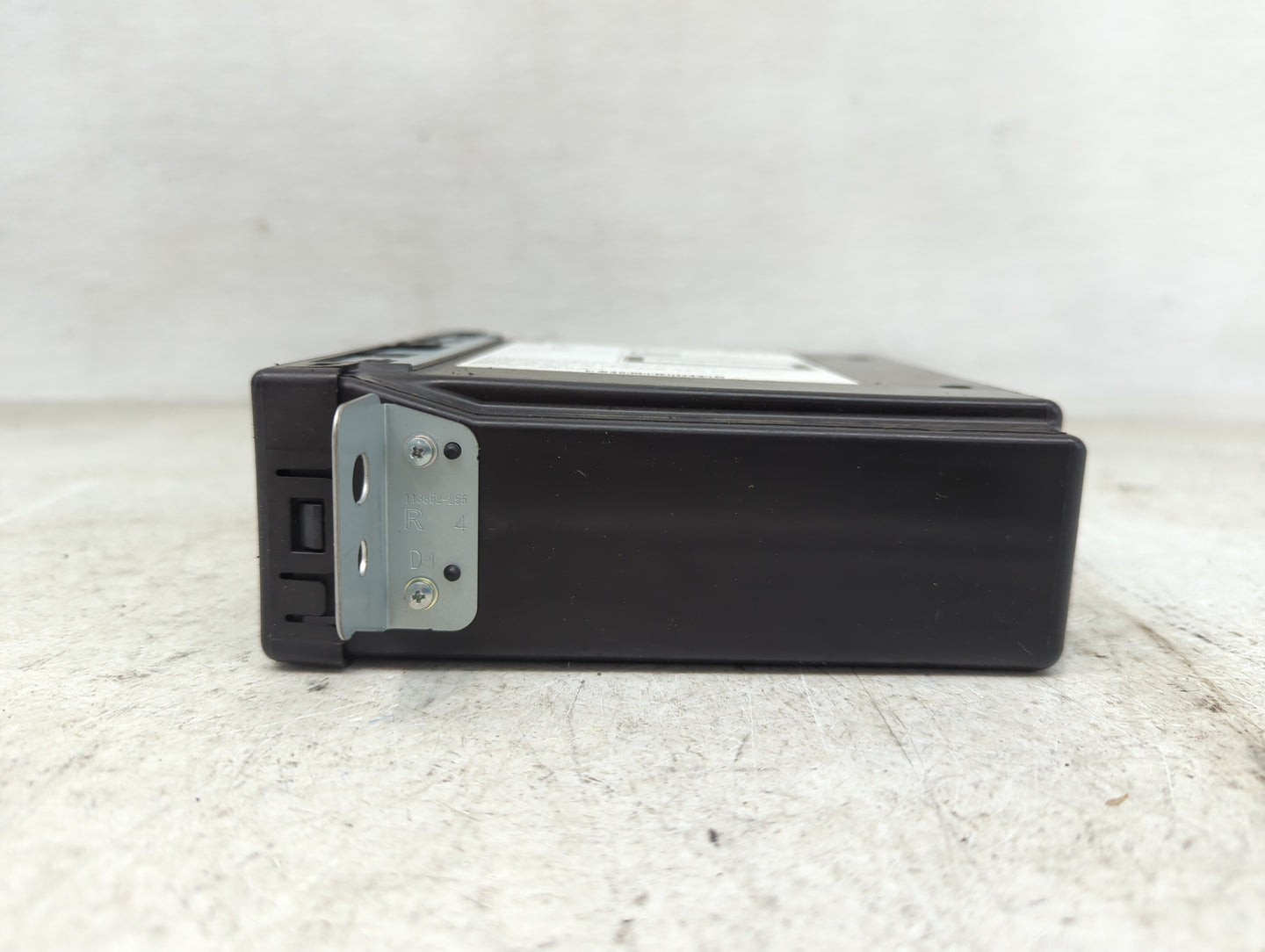2015-2020 Cadillac Escalade Radio AM FM Cd Player Receiver Replacement P/N:84016435 Fits Fits 2015 2016 2017 2018 2019 2020 