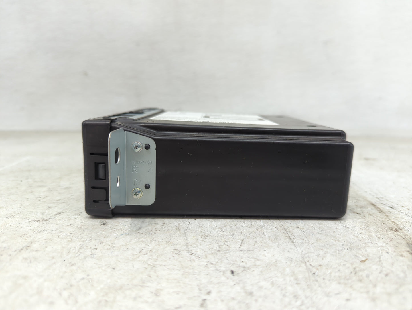 2015-2020 Cadillac Escalade Radio AM FM Cd Player Receiver Replacement P/N:84016435 Fits Fits 2015 2016 2017 2018 2019 2020 
