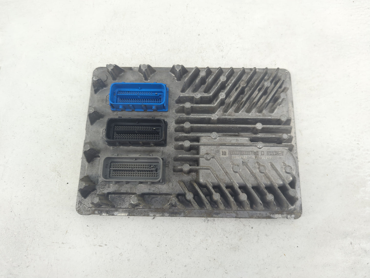 2015-2016 Cadillac Escalade PCM Engine Control Computer ECU ECM PCU OEM P/N:12673194 Fits Fits 2014 2015 2016 OEM Used Auto 