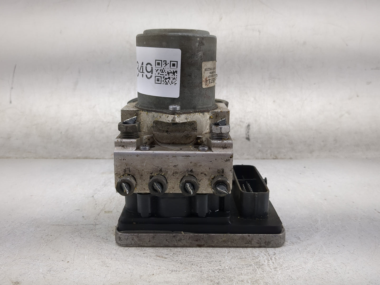 2016 Cadillac Escalade ABS Pump Control Module Replacement P/N:24598000000P 122505659, 3115196P10902253 Fits OEM Used Auto P