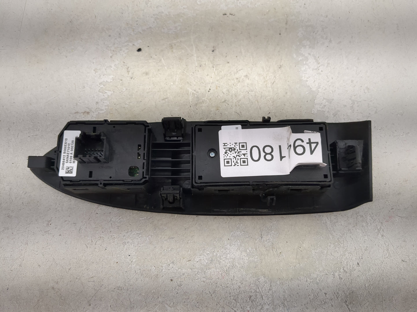 2015-2020 Cadillac Escalade Master Power Window Switch Replacement Driver Side Left P/N:23488412 B066EA10 Fits OEM Used Auto