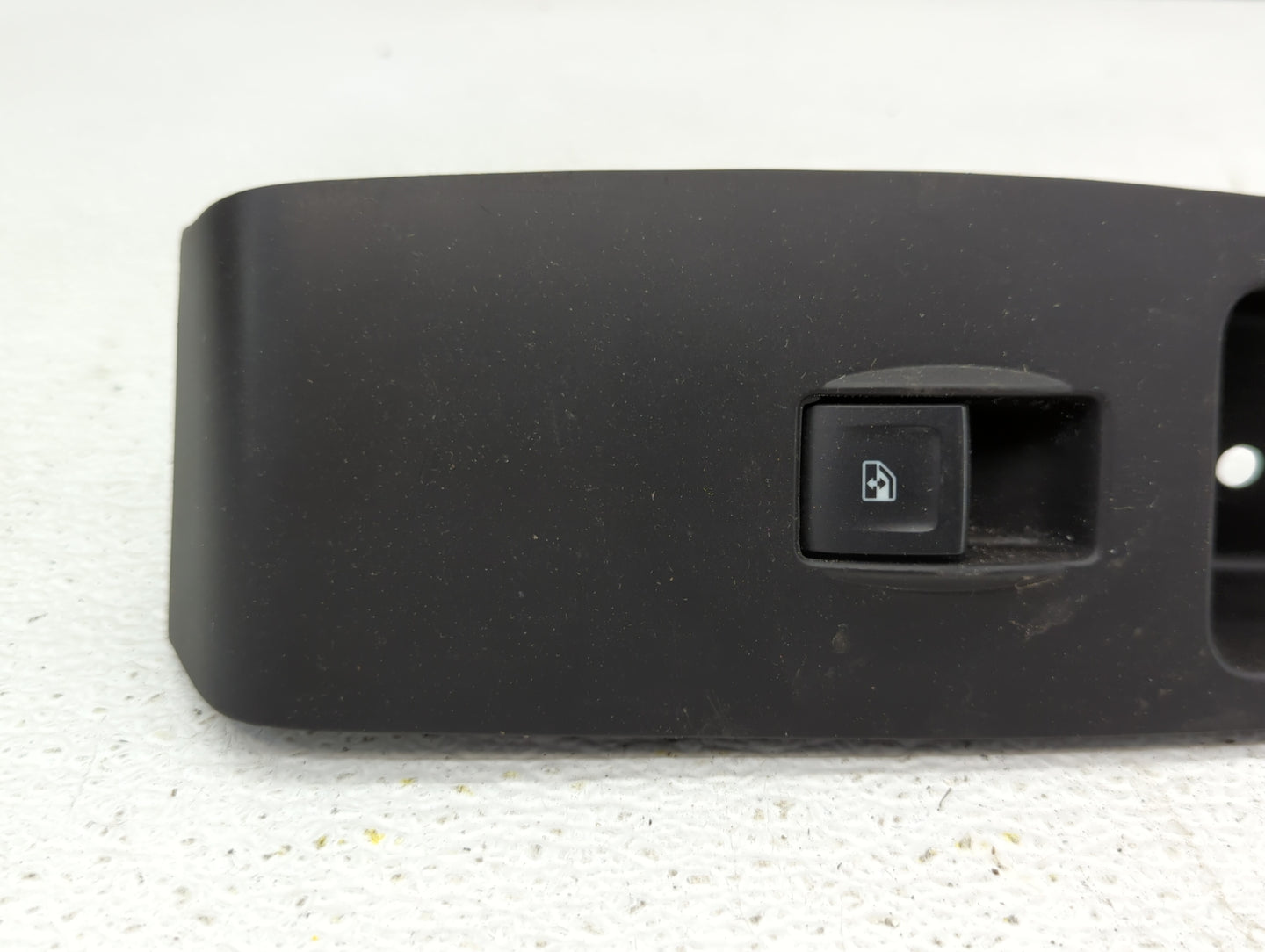 2016 Cadillac Escalade Passenger Right Power Window Switch 23488409 - Oemusedautoparts1.com