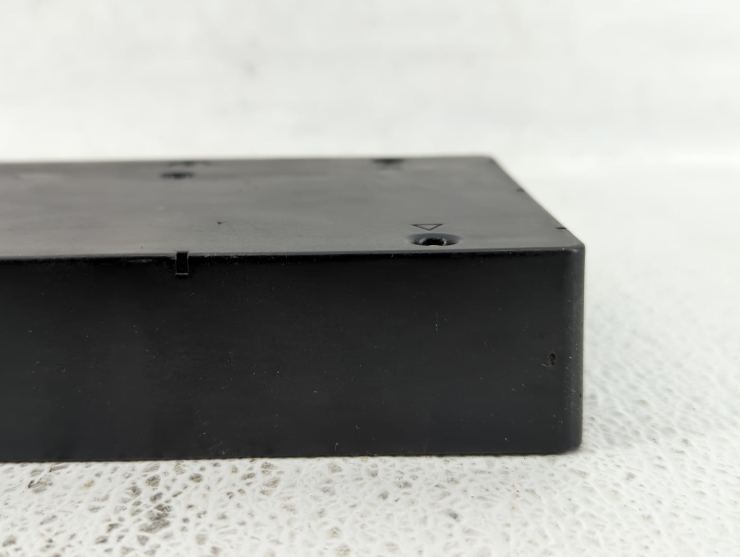 2016-2017 Cadillac Escalade Chassis Control Module Ccm Bcm Body Control - Oemusedautoparts1.com