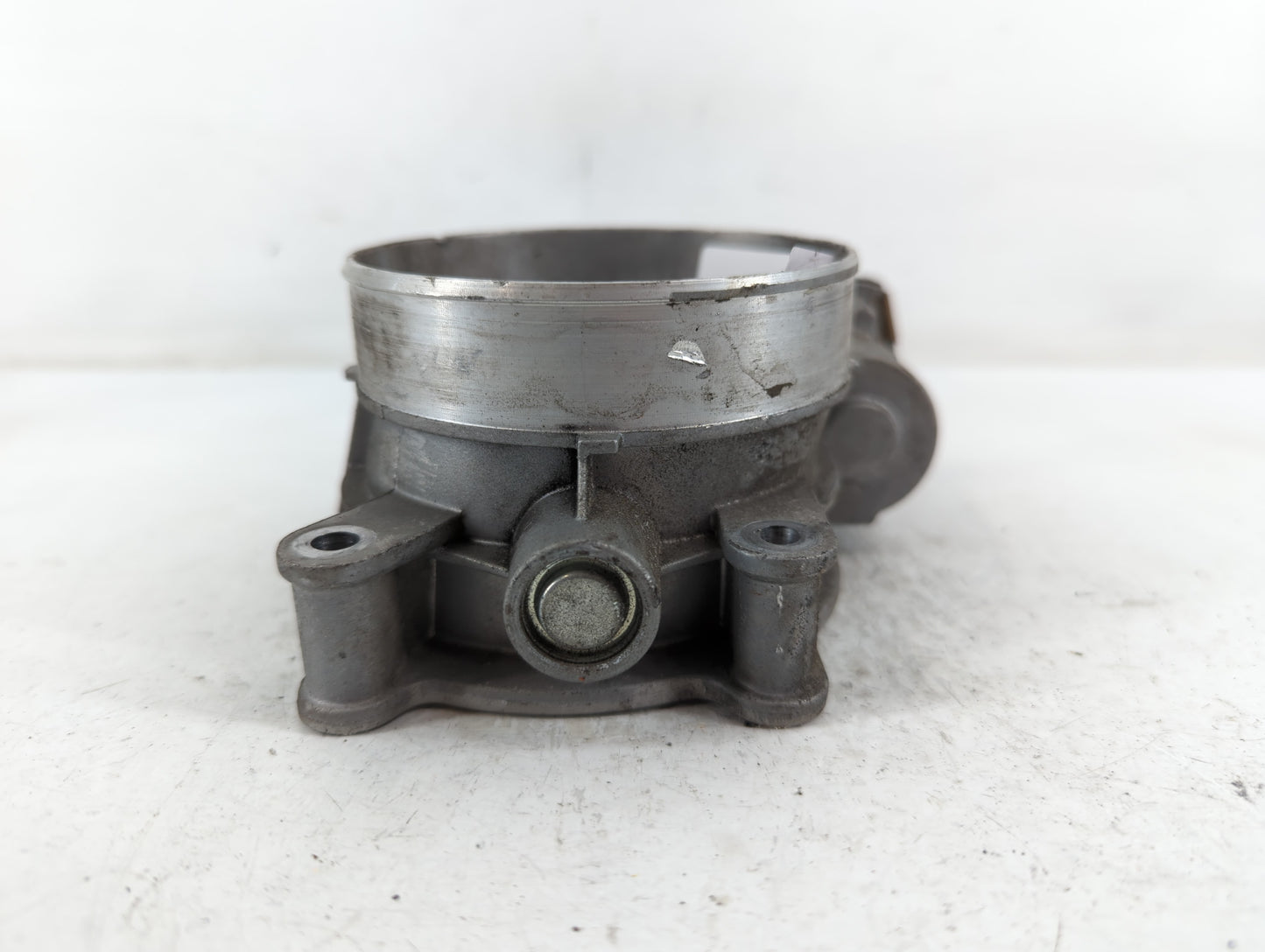 2015-2021 Cadillac Escalade Throttle Body P/N:12620263 Fits Fits 2014 2015 2016 2017 2018 2019 2020 2021 2022 OEM Used Auto 