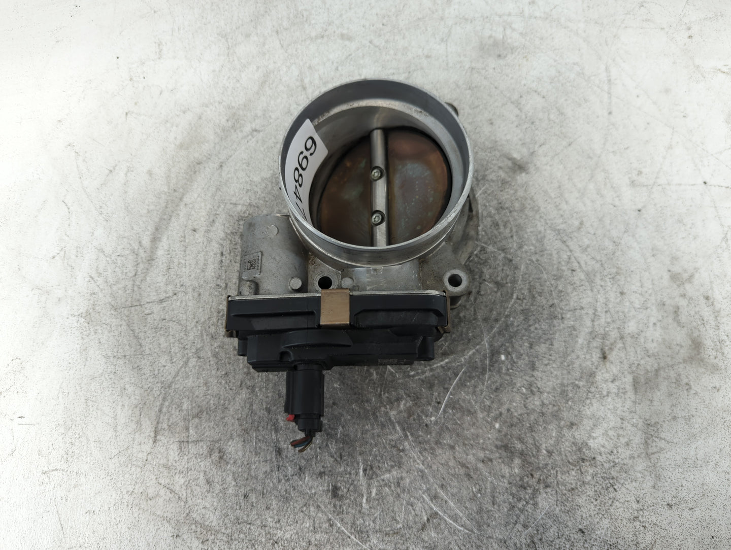 2015-2021 Cadillac Escalade Throttle Body P/N:12620263 Fits Fits 2014 2015 2016 2017 2018 2019 2020 2021 2022 OEM Used Auto 