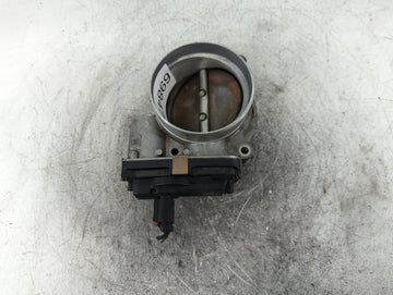 2015-2021 Cadillac Escalade Throttle Body P/N:12620263 Fits Fits 2014 2015 2016 2017 2018 2019 2020 2021 2022 OEM Used Auto 
