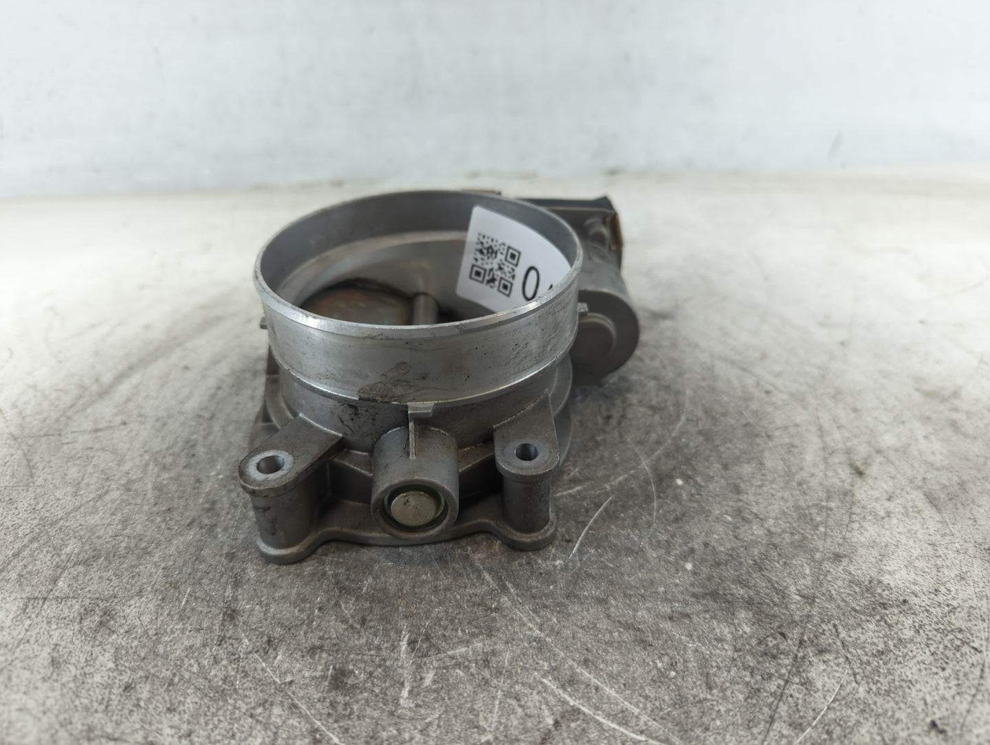 2015-2021 Cadillac Escalade Throttle Body P/N:12620263 Fits Fits 2014 2015 2016 2017 2018 2019 2020 2021 2022 OEM Used Auto 