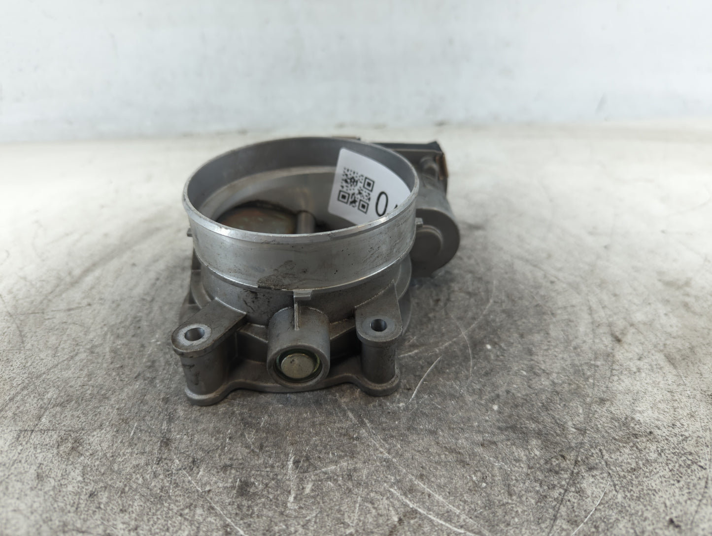 2015-2021 Cadillac Escalade Throttle Body P/N:12620263 Fits Fits 2014 2015 2016 2017 2018 2019 2020 2021 2022 OEM Used Auto 