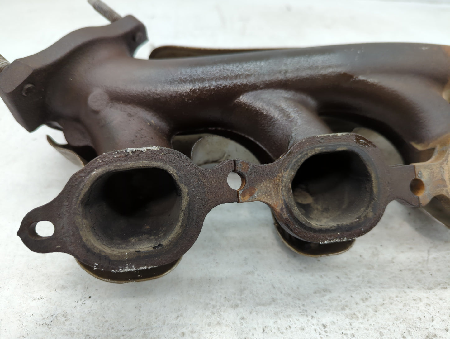 2015 Cadillac Escalade Turbocharger Exhaust Manifold With Turbo Charger - Oemusedautoparts1.com