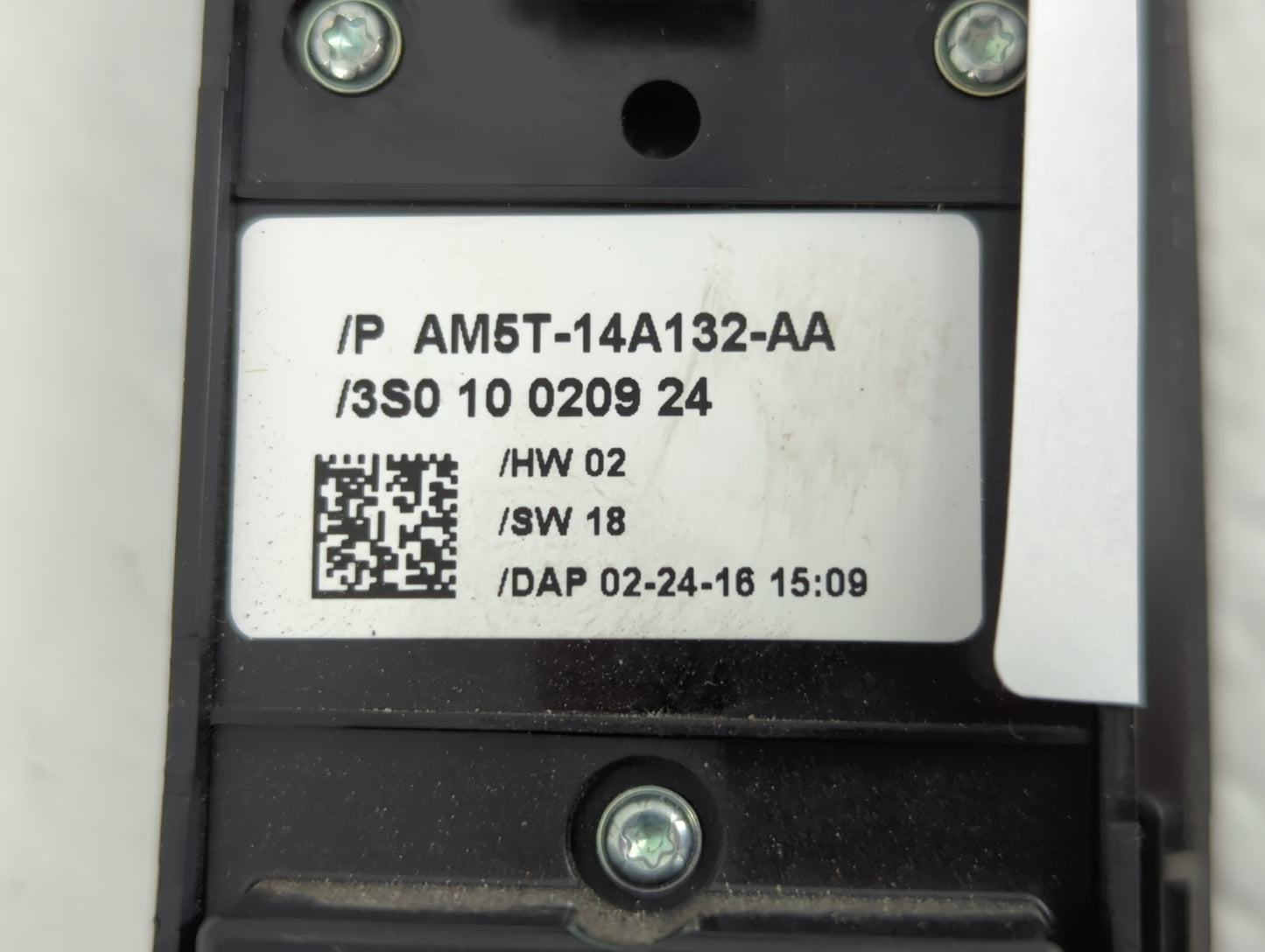 2016 Cadillac Escalade Master Power Window Switch Replacement Driver Side Left P/N:AM5T-14A132-AA Fits OEM Used Auto Parts -
