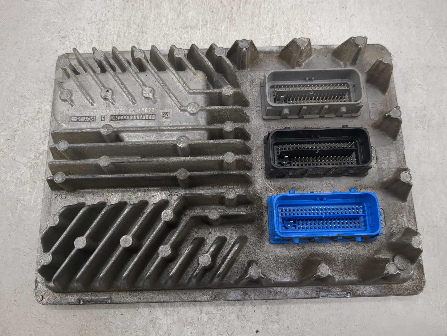 2015-2016 Cadillac Escalade Esv PCM Engine Control Computer ECU ECM PCU OEM P/N:12670891 Fits Fits 2014 2015 2016 OEM Used A