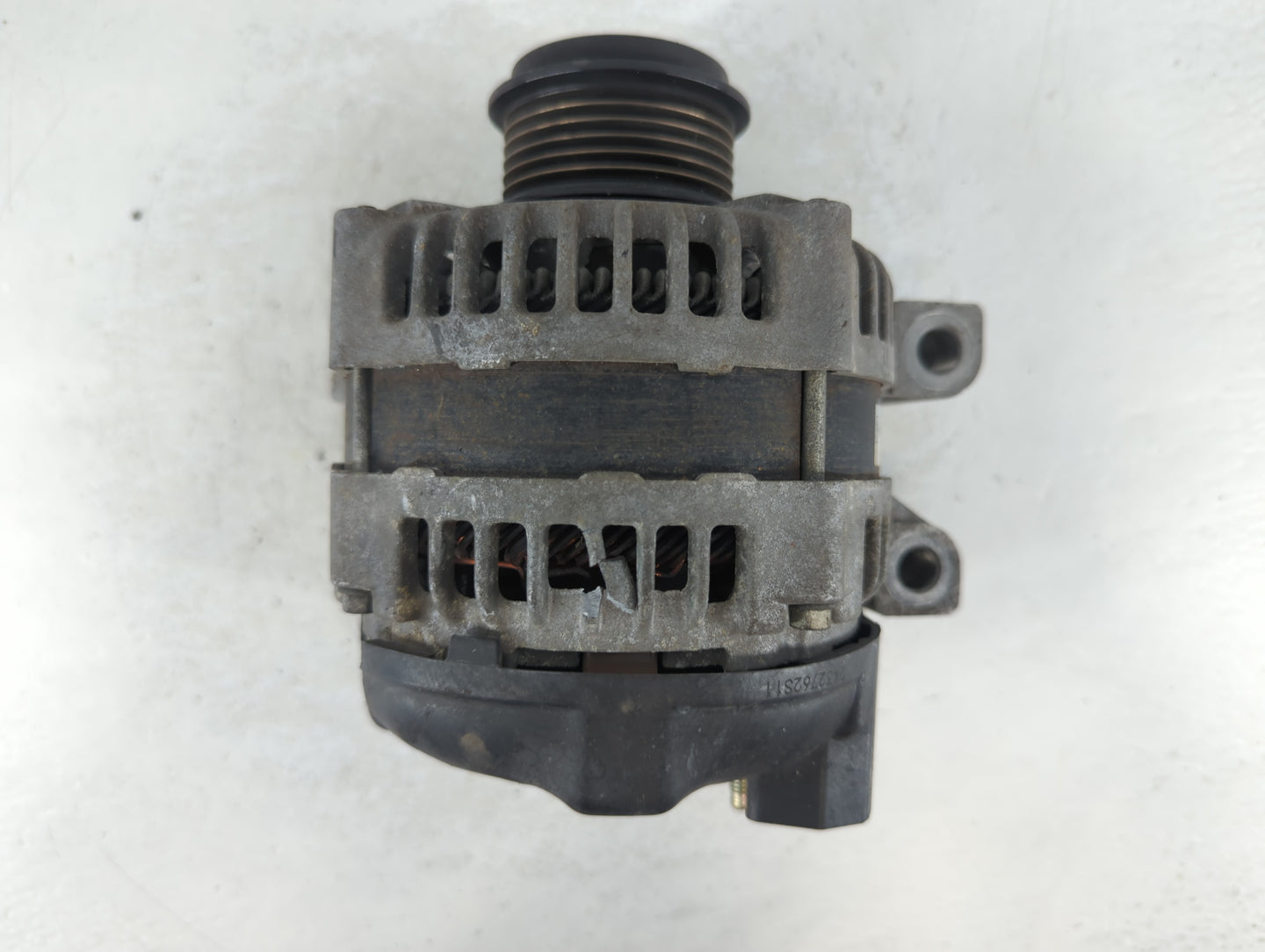 2013-2016 Cadillac Srx Alternator Replacement Generator Charging Assembly Engine OEM P/N:104211-8162 22988006 Fits OEM Used 