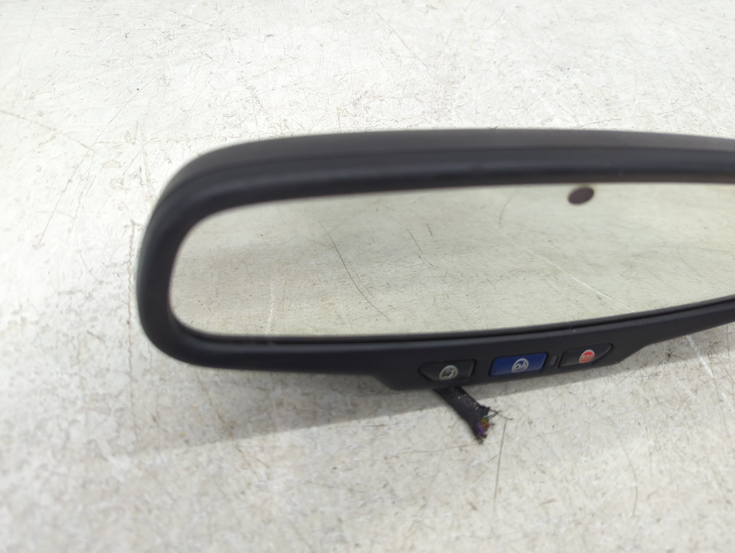2010-2016 Cadillac Srx Interior Rear View Mirror Replacement OEM P/N:13584891 Fits OEM Used Auto Parts - Oemusedautoparts1.c