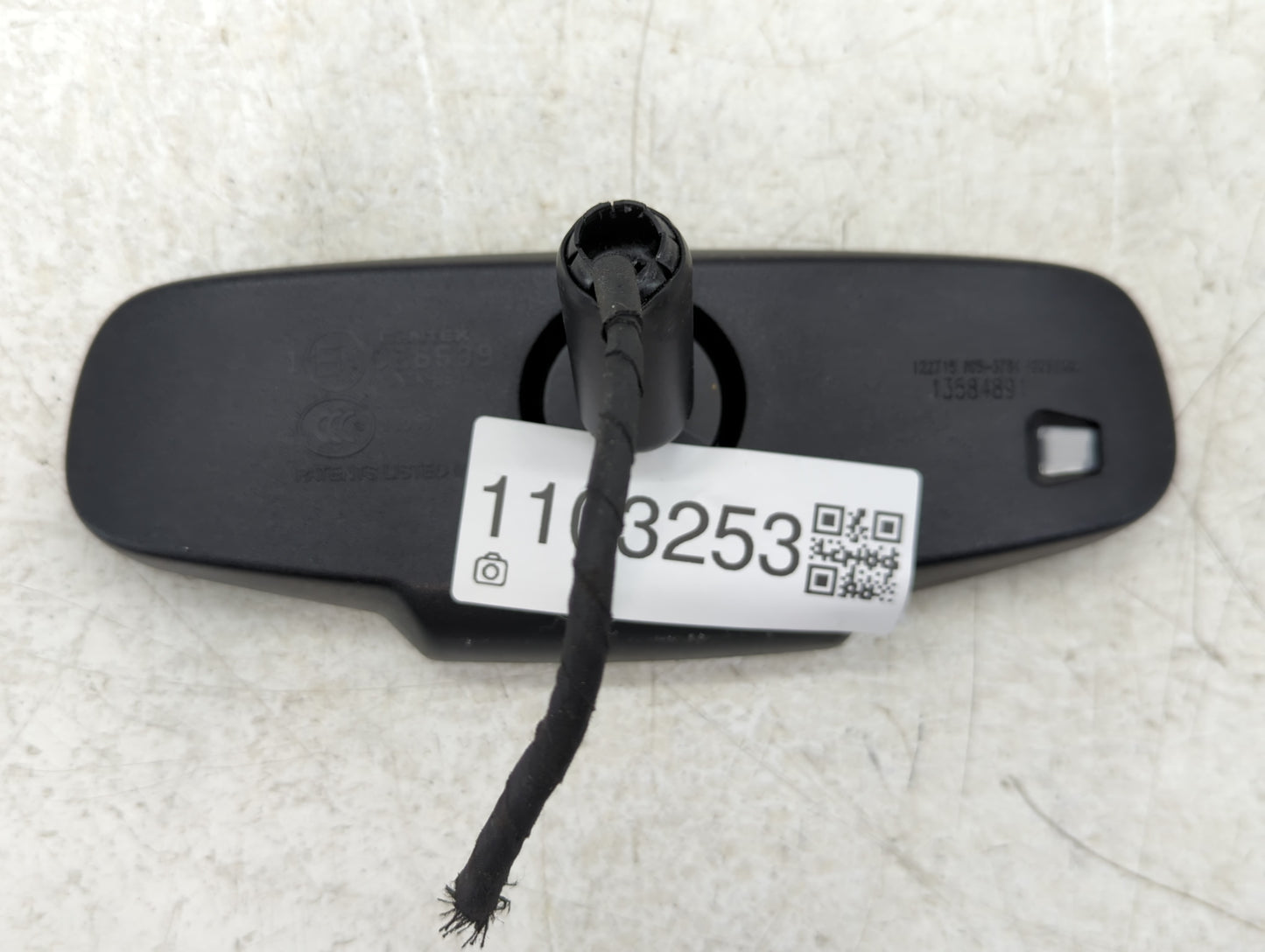 2010-2016 Cadillac Srx Interior Rear View Mirror Replacement OEM P/N:13584891 Fits OEM Used Auto Parts - Oemusedautoparts1.c