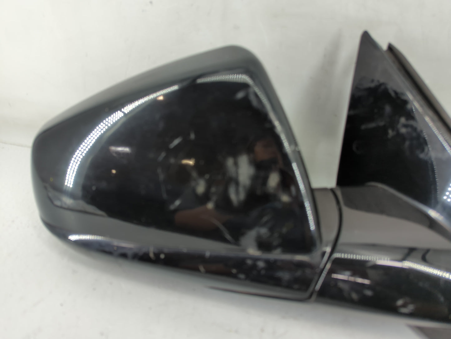 2016 Cadillac Srx Passenger Side View Mirror - Right Door Mirror OEM Used - Oemusedautoparts1.com
