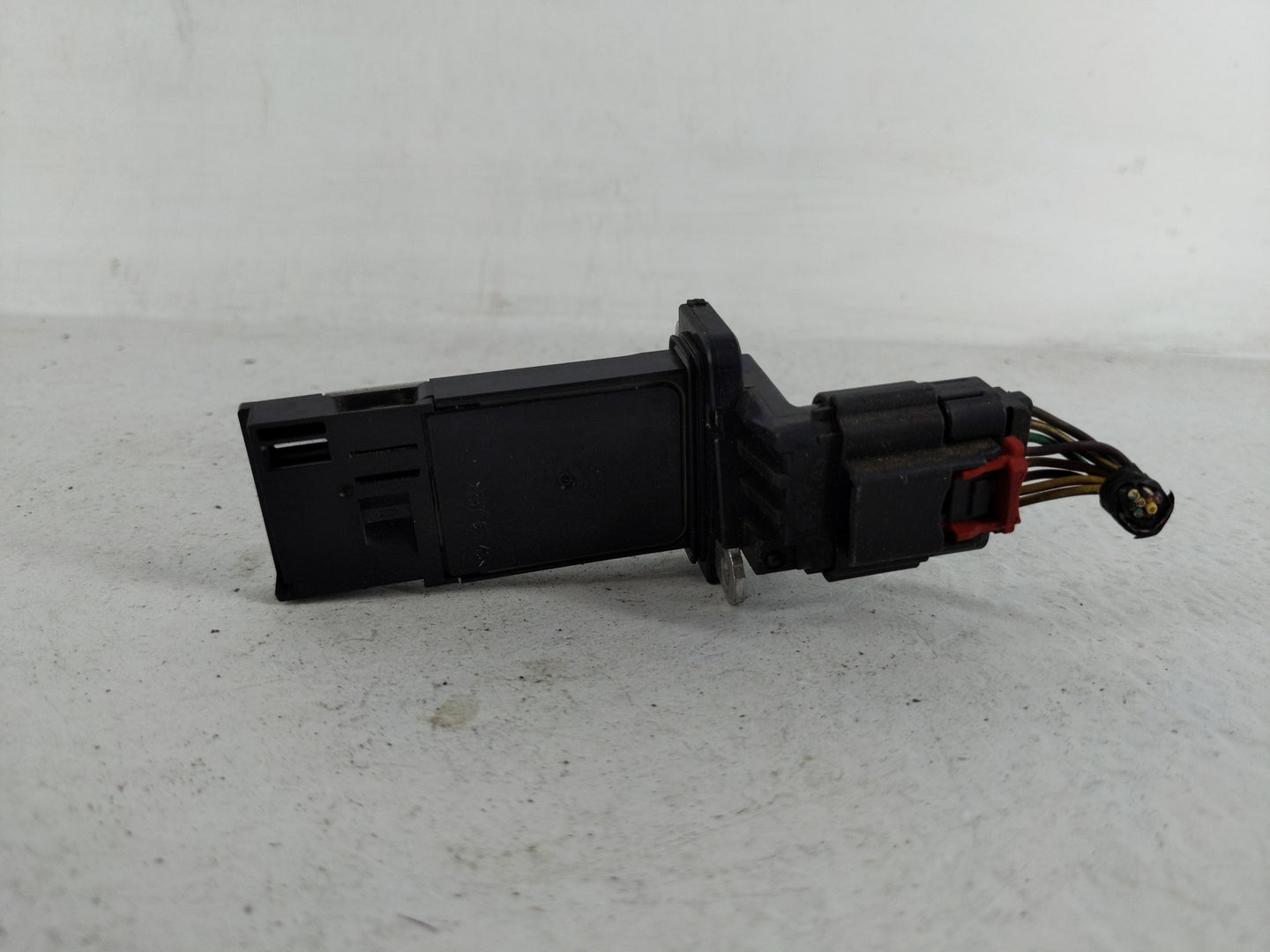 2012-2016 Cadillac Srx Mass Air Flow Meter Maf - Oemusedautoparts1.com