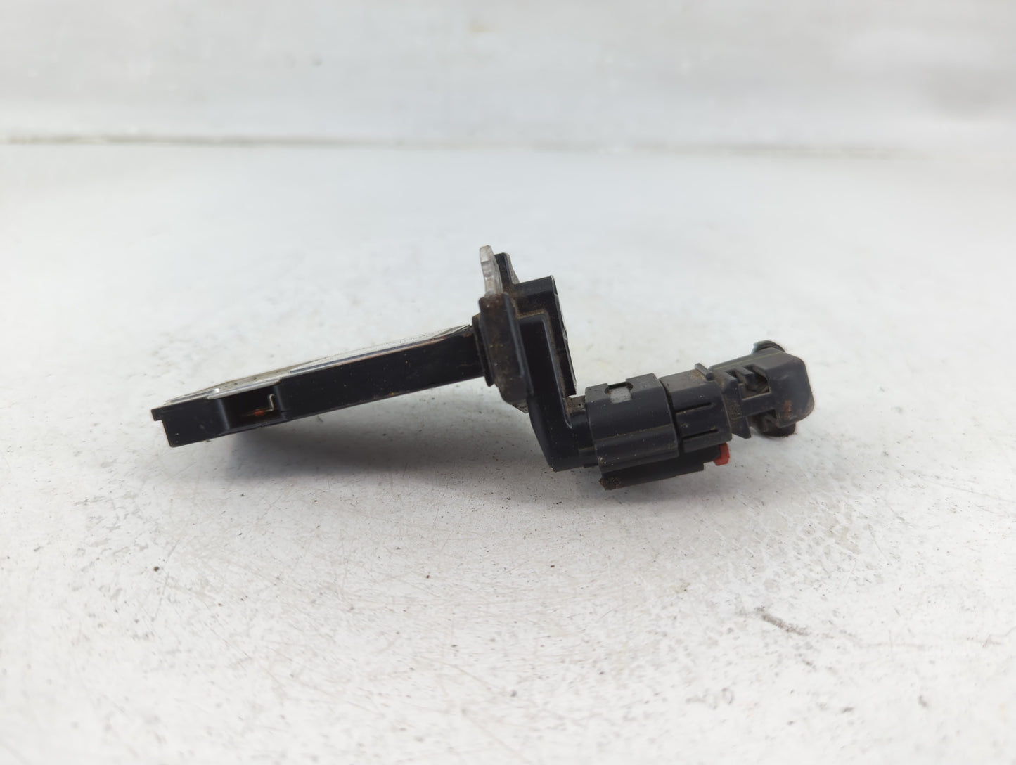 2012-2016 Cadillac Srx Mass Air Flow Meter Maf 1155243 - Oemusedautoparts1.com
