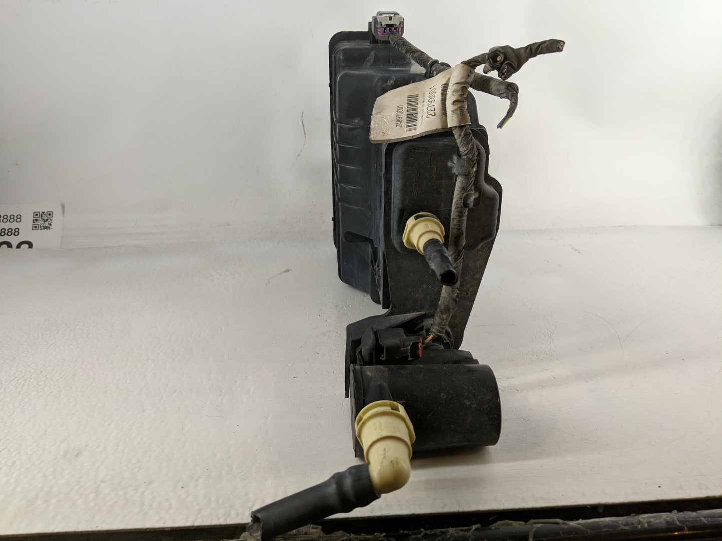 2016 Cadillac Srx Fuel Vapor Charcoal Canister - Oemusedautoparts1.com