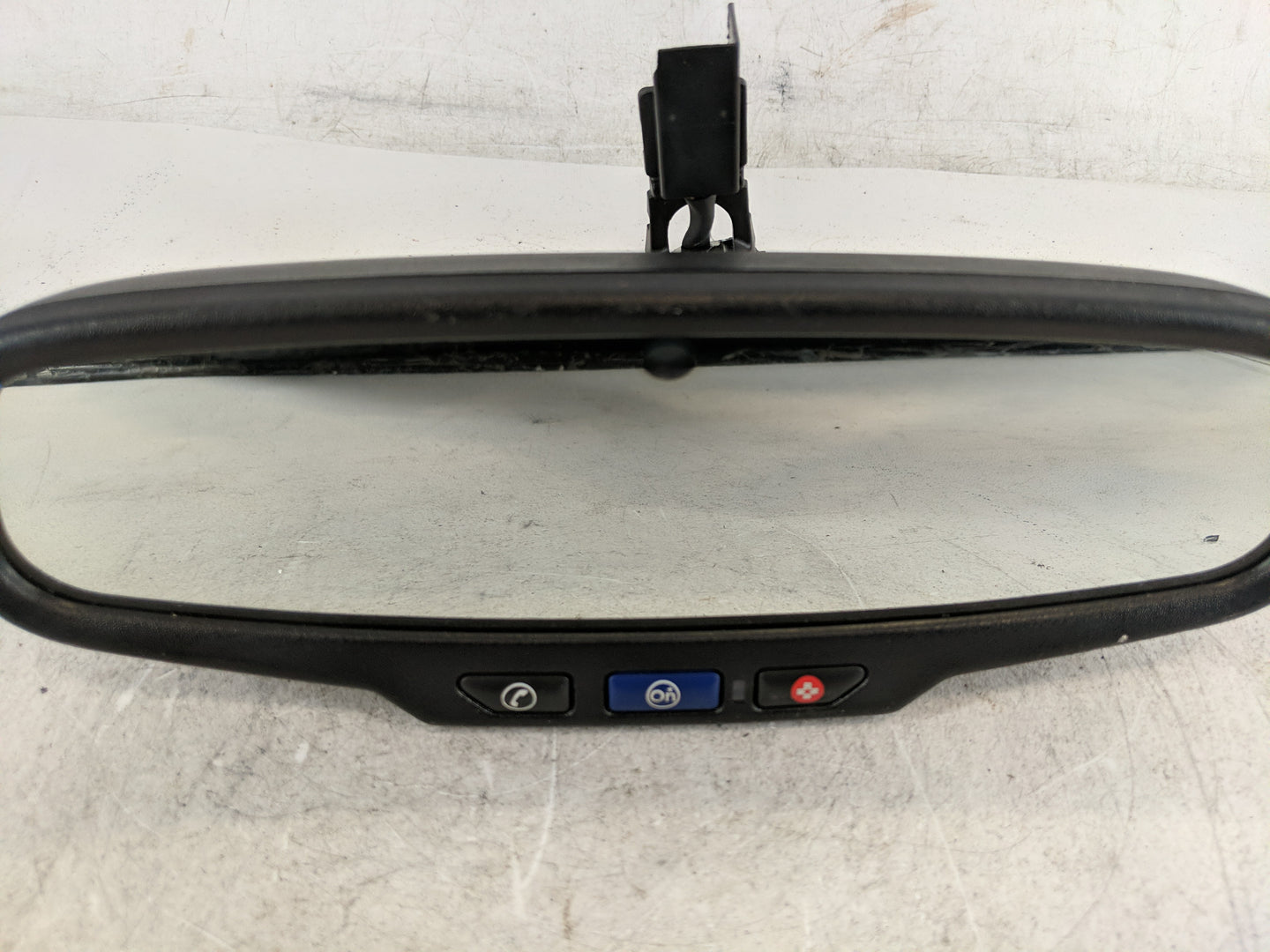 2010-2016 Cadillac Srx Interior Rear View Mirror Replacement OEM P/N:13503843 Fits OEM Used Auto Parts - Oemusedautoparts1.c