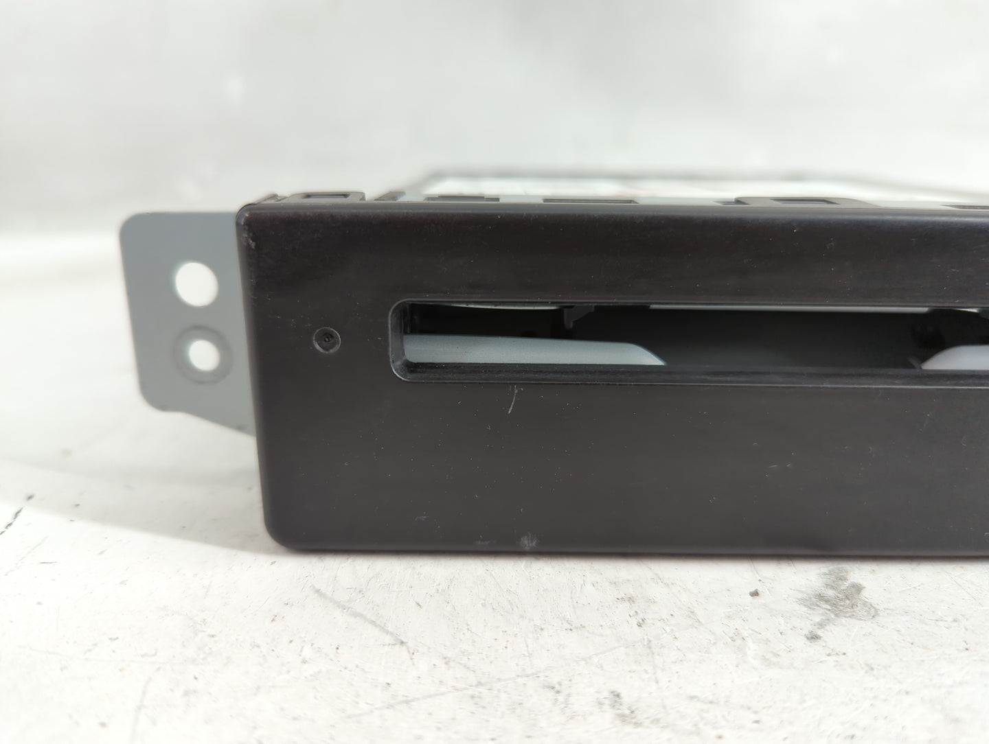 2016 Cadillac Srx Radio AM FM Cd Player Receiver Replacement P/N:84016435 13594481 Fits Fits 2015 2017 2018 2019 2020 OEM Us