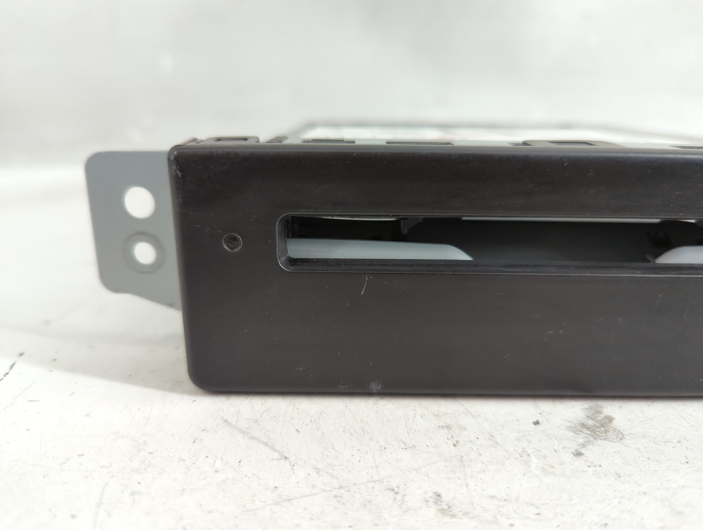 2016 Cadillac Srx Radio AM FM Cd Player Receiver Replacement P/N:84016435 13594481 Fits Fits 2015 2017 2018 2019 2020 OEM Us