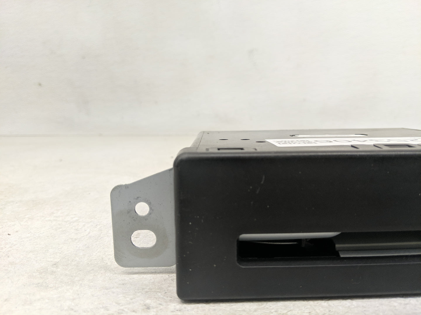 2016 Cadillac Srx Radio AM FM Cd Player Receiver Replacement P/N:13594481 Fits Fits 2015 2017 2018 2019 2020 OEM Used Auto P