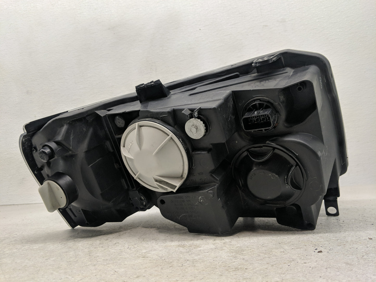 2010-2016 Cadillac Srx Passenger Right Oem Head Light Headlight Lamp - Oemusedautoparts1.com