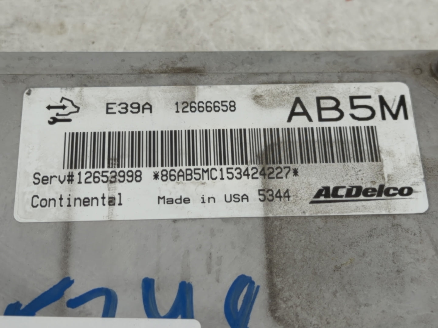 2013-2016 Cadillac Srx PCM Engine Control Computer ECU ECM PCU OEM P/N:12666658 Fits Fits 2013 2014 2015 2016 OEM Used Auto 