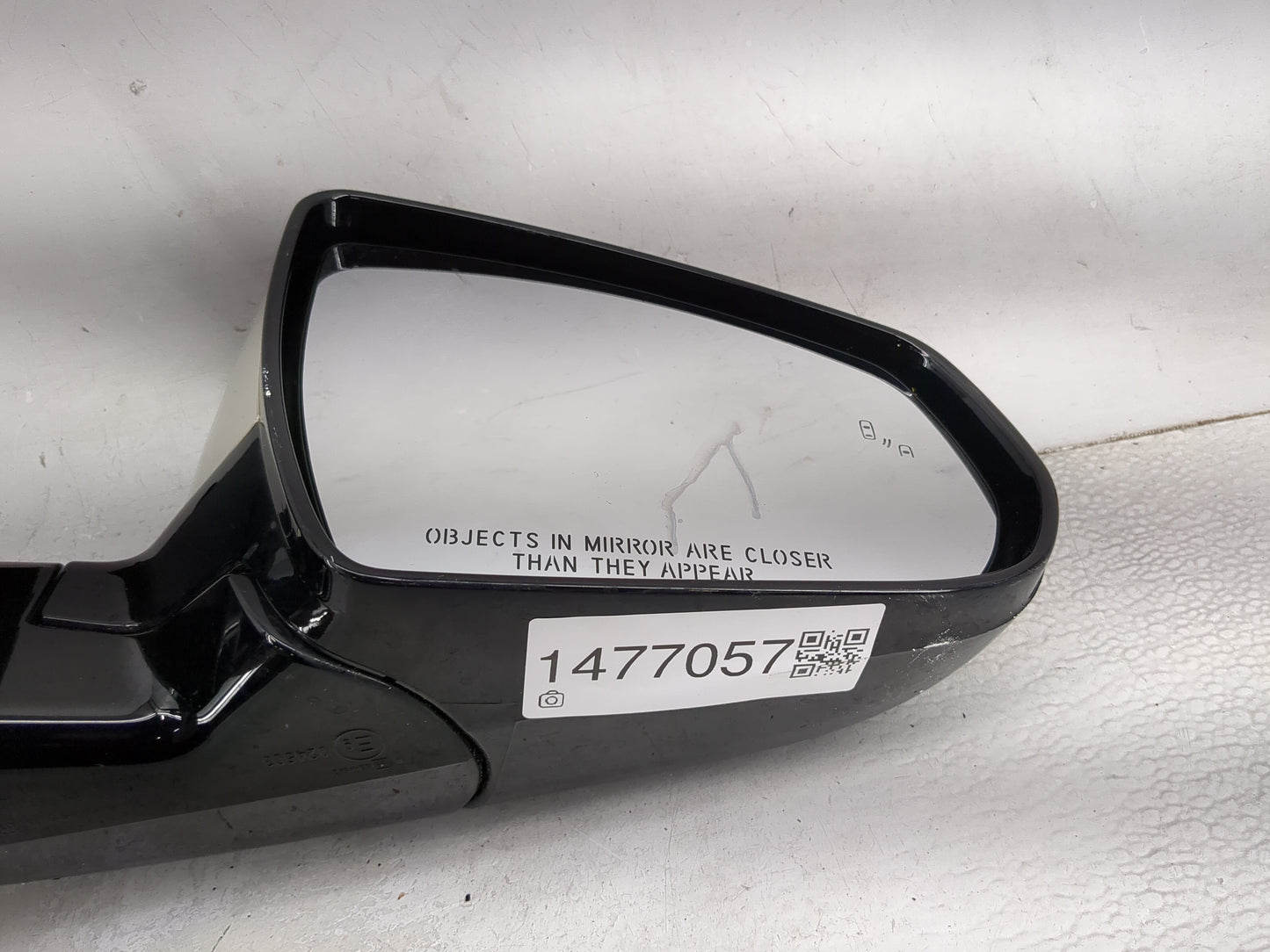 2013-2015 Cadillac Srx Passenger Side View Mirror - Right Door Mirror OEM Used - Oemusedautoparts1.com