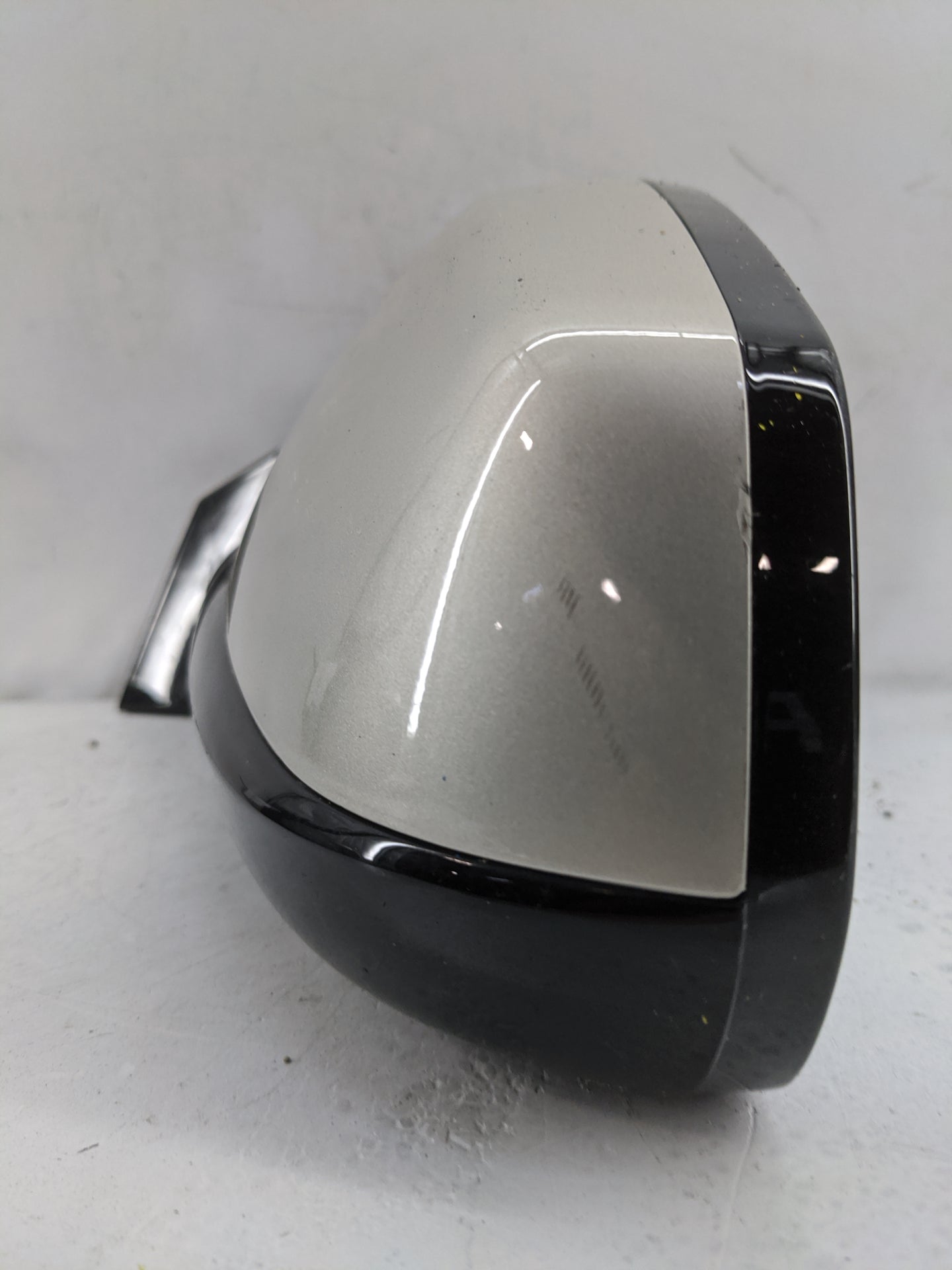 2016 Cadillac Srx Driver Side View Mirror - Left Door Mirror OEM Used - Oemusedautoparts1.com