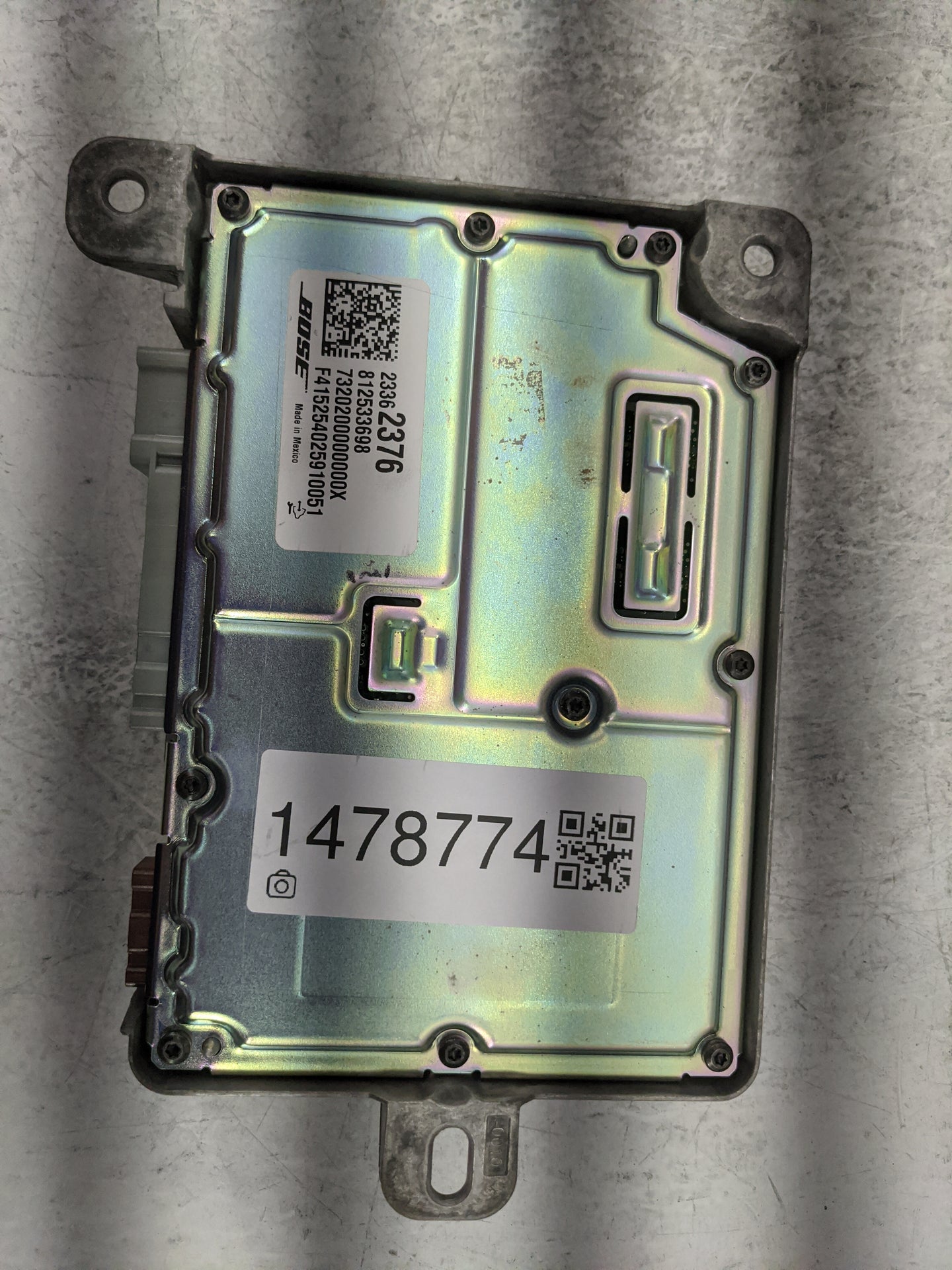 2015-2016 Cadillac Srx Radio Speaker Amplifier - Oemusedautoparts1.com