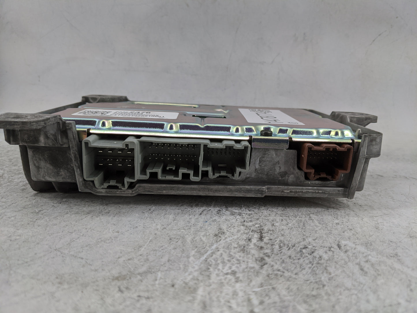 2015-2016 Cadillac Srx Radio Speaker Amplifier - Oemusedautoparts1.com