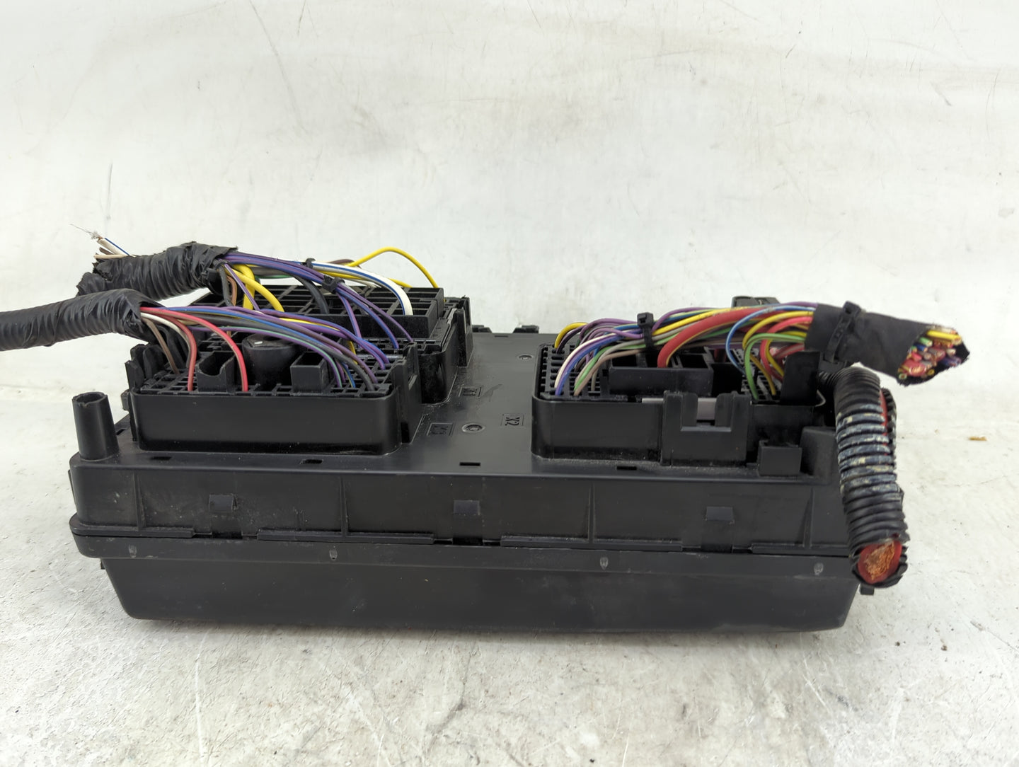 2014-2016 Cadillac Srx Fusebox Fuse Box Panel Relay Module P/N:22863132_01 Fits Fits 2014 2015 2016 OEM Used Auto Parts - Oe