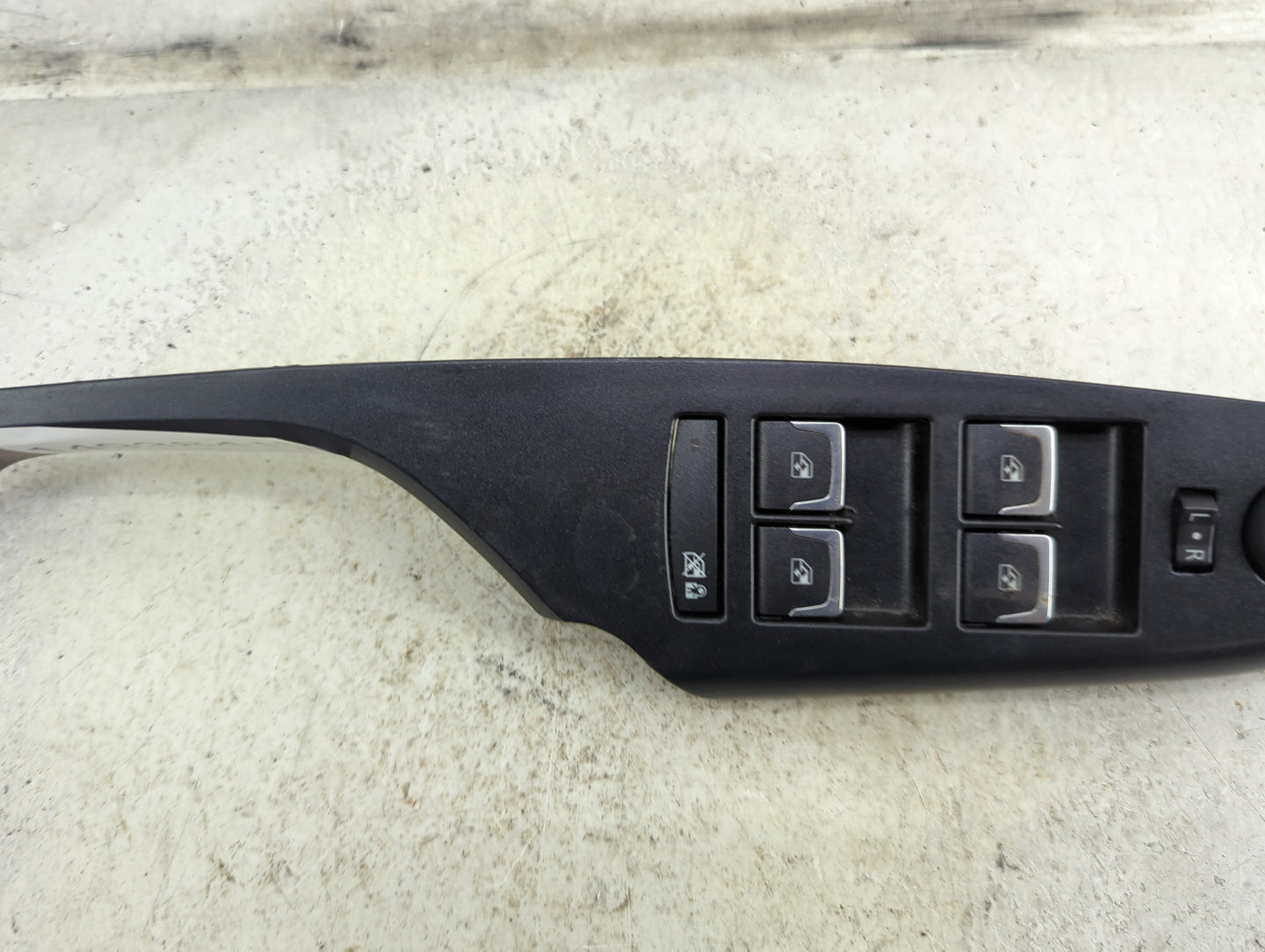 2015-2016 Cadillac Srx Master Power Window Switch Replacement Driver Side Left P/N:23437024 Fits OEM Used Auto Parts - Oemus