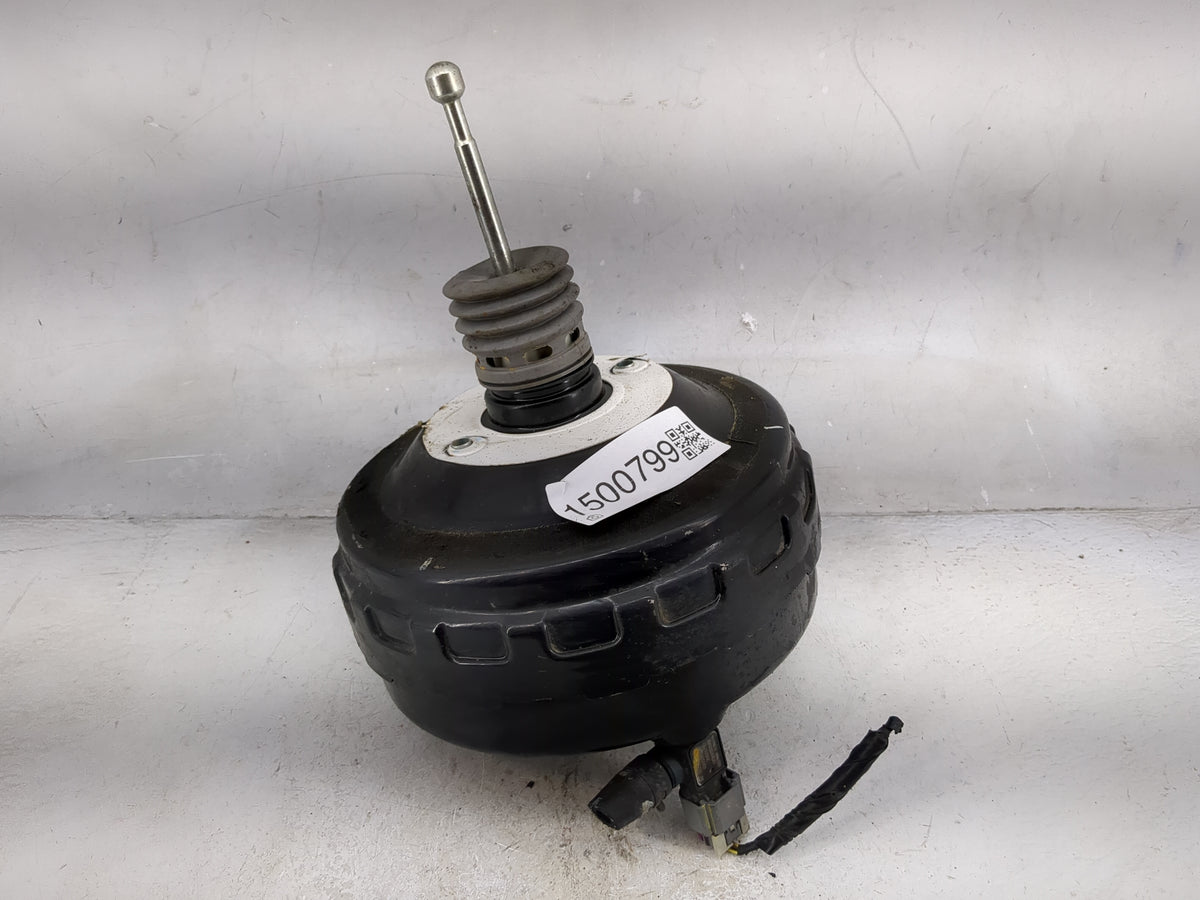 2013-2016 Cadillac Srx Power Brake Booster Oem 1500799 - Oemusedautoparts1.com