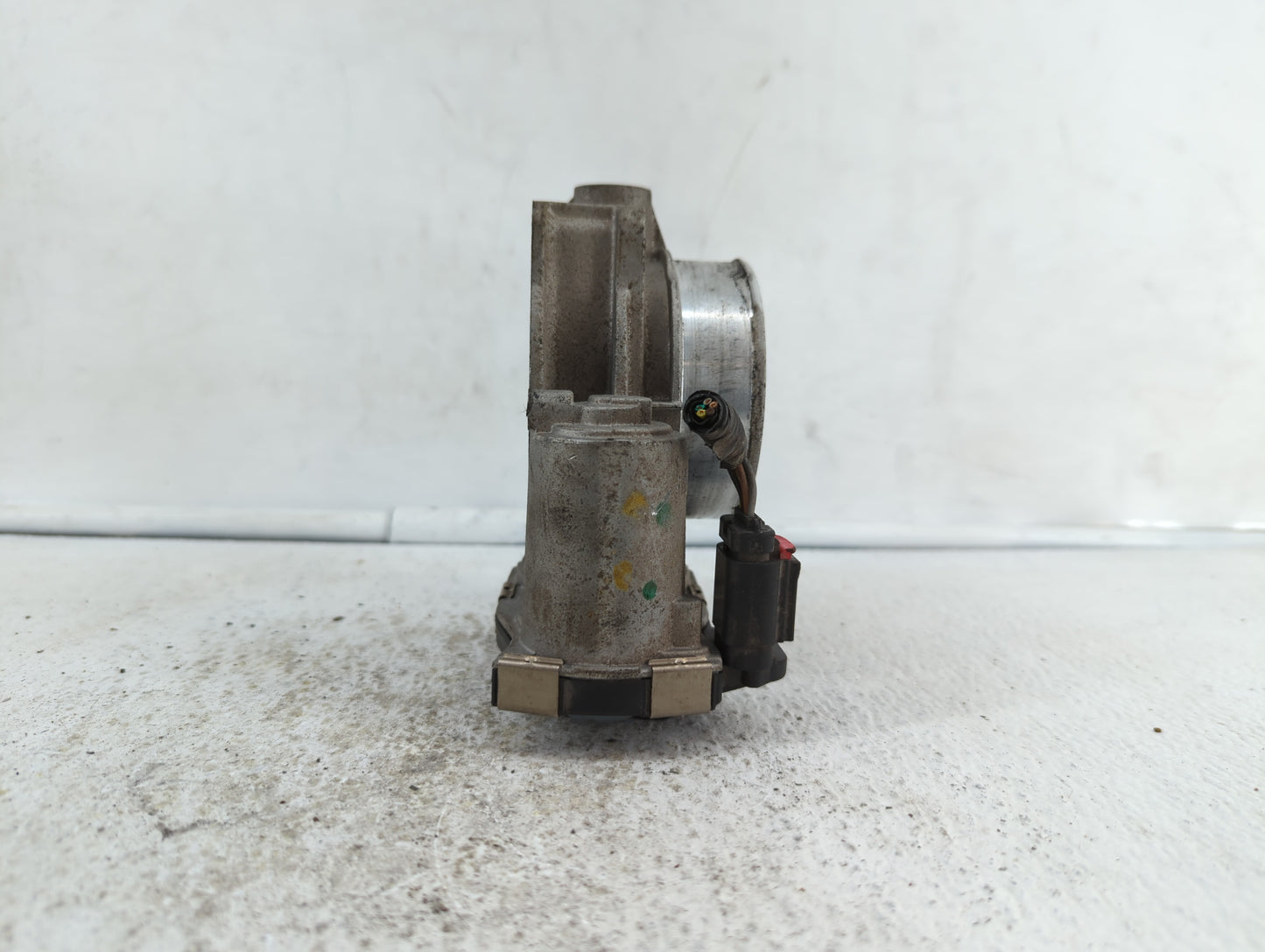 2012-2016 Cadillac Srx Throttle Body P/N:12632172BA Fits Fits 2012 2013 2014 2015 2016 2017 2018 2019 OEM Used Auto Parts - 