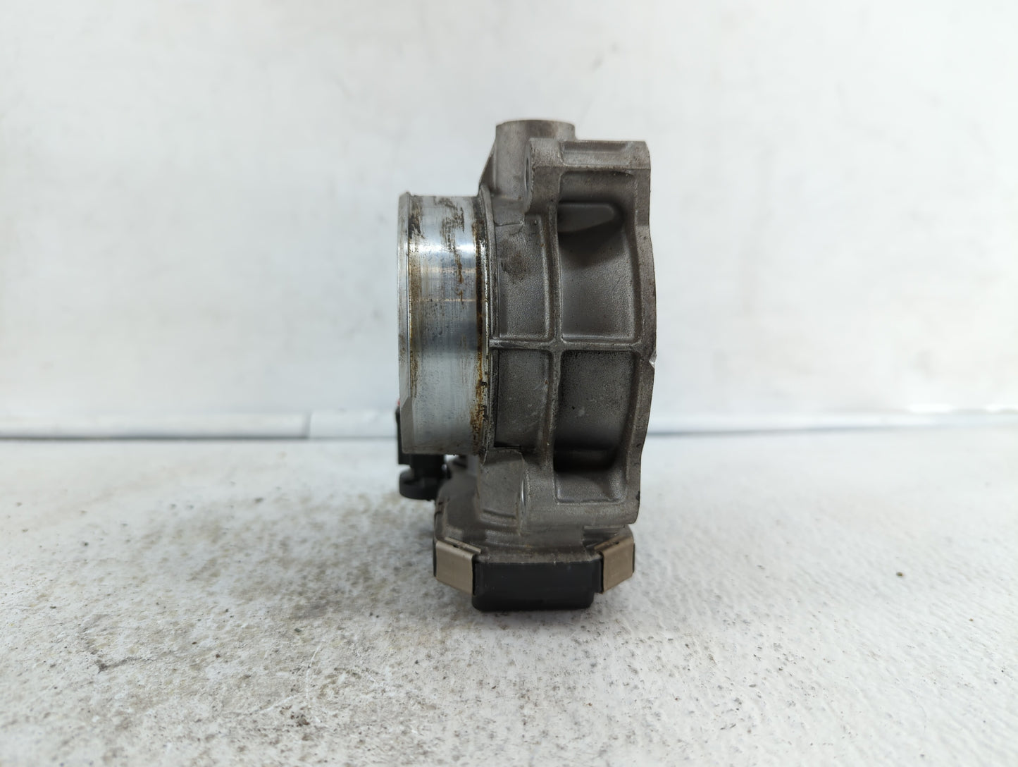 2012-2016 Cadillac Srx Throttle Body P/N:12632172BA Fits Fits 2012 2013 2014 2015 2016 2017 2018 2019 OEM Used Auto Parts - 