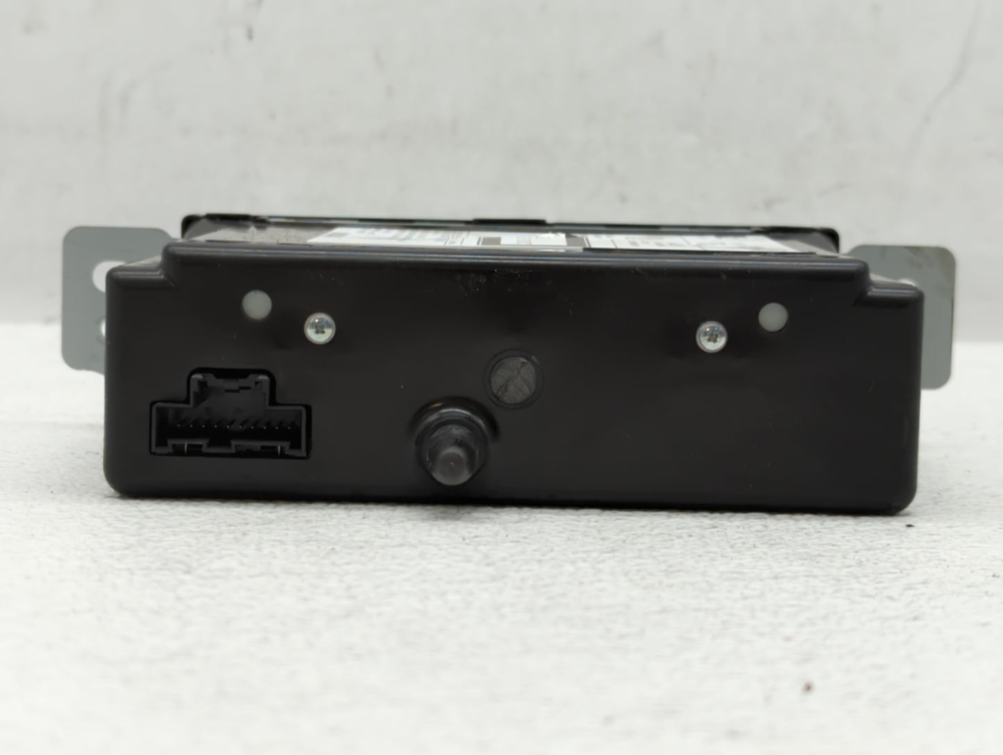 2016-2016 Cadillac Srx Am Fm Cd Player Radio Receiver - Oemusedautoparts1.com