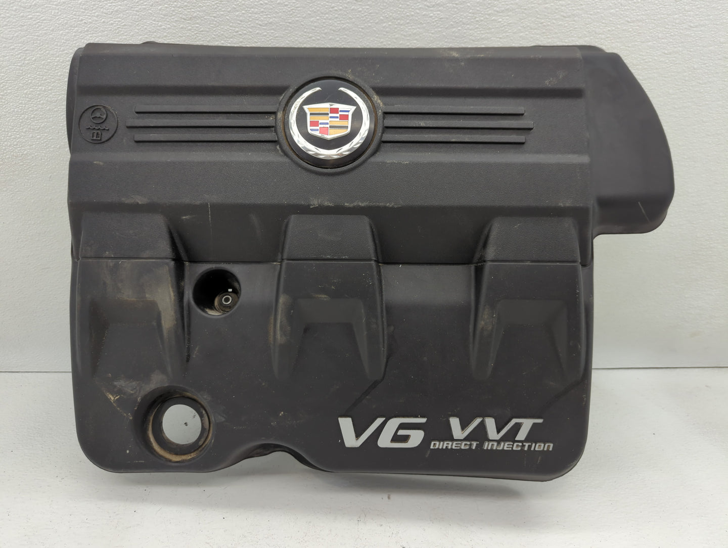 2016 Cadillac Srx Engine Cover - Oemusedautoparts1.com