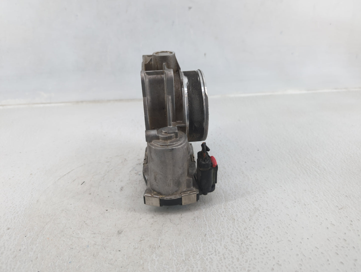 2012-2016 Cadillac Srx Throttle Body P/N:12632172BA Fits Fits 2012 2013 2014 2015 2016 2017 2018 2019 2020 2021 2022 OEM Use