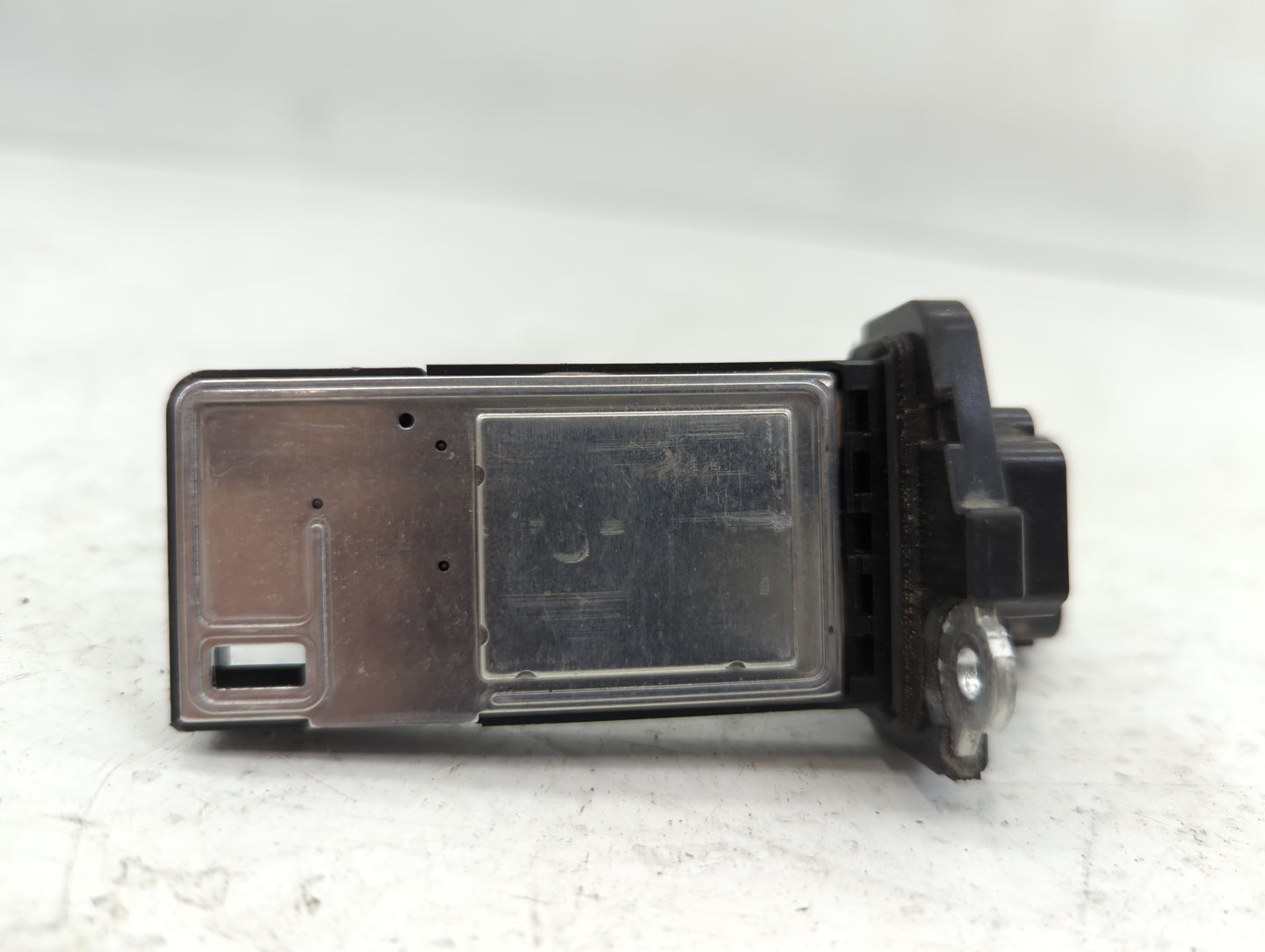 2012-2016 Cadillac Srx Mass Air Flow Meter Maf - Oemusedautoparts1.com