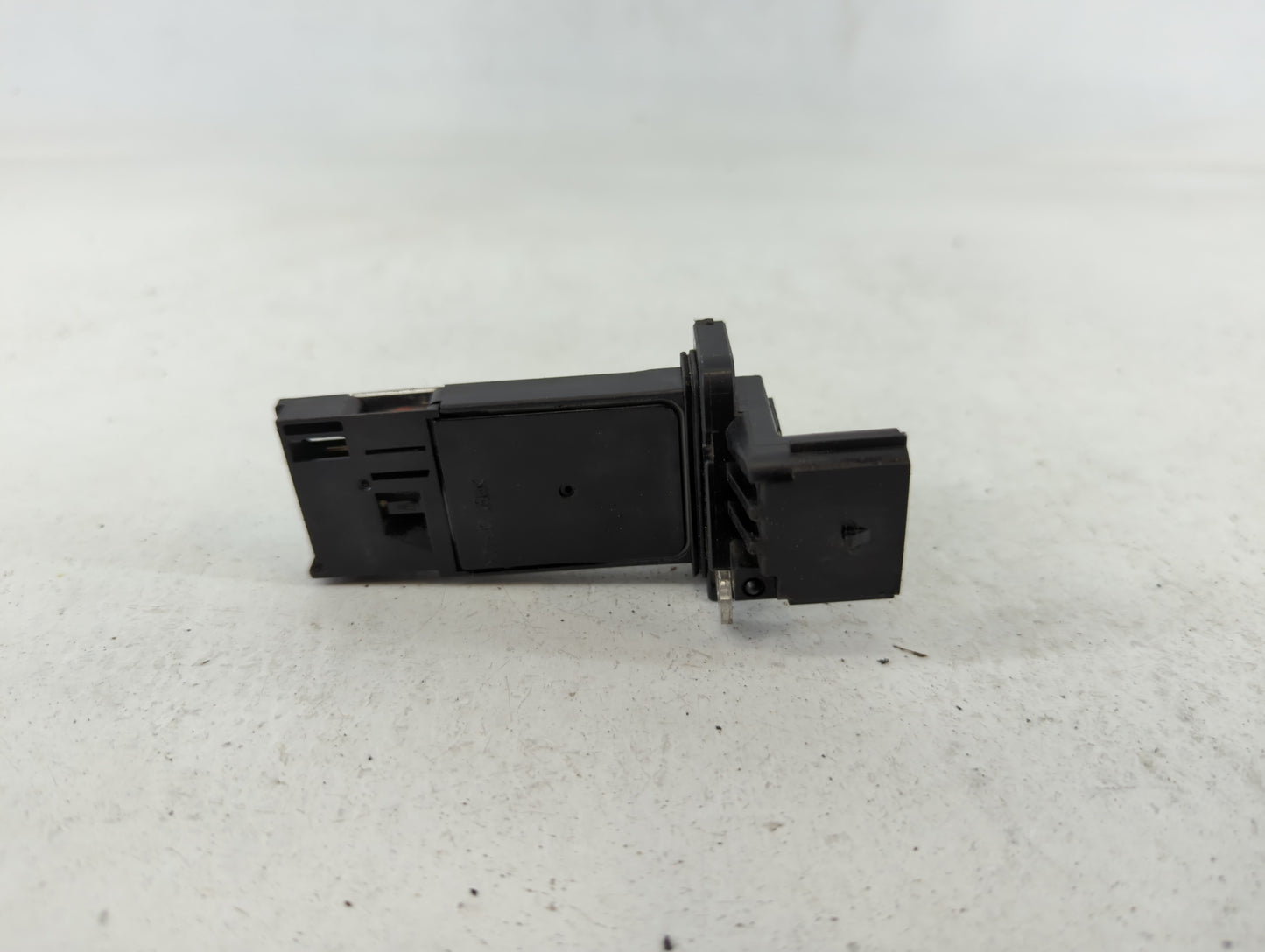 2012-2016 Cadillac Srx Mass Air Flow Meter Maf - Oemusedautoparts1.com